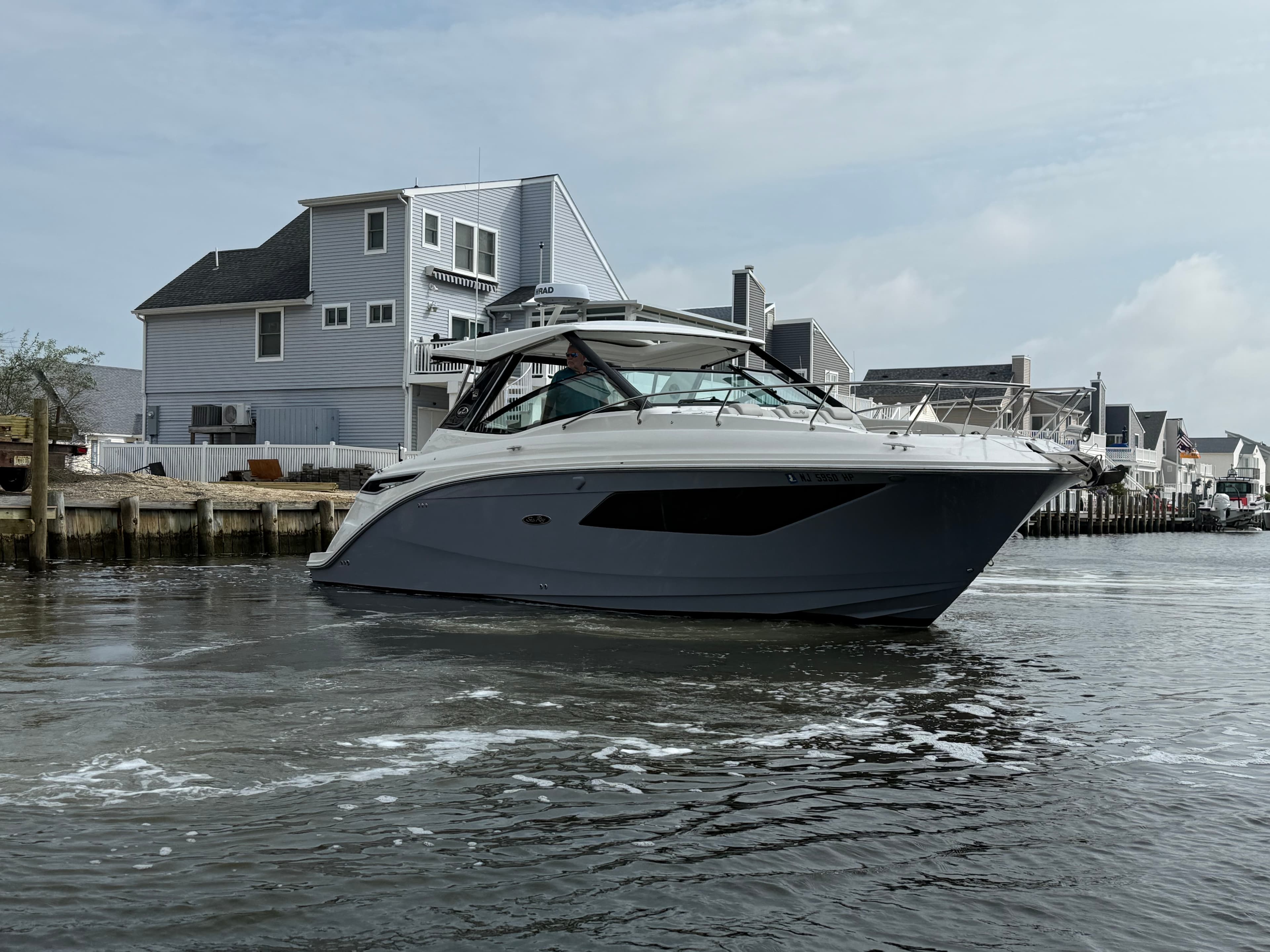 2021 Sea Ray Sundancer 320 for Sale in Brick Township, New Jersey Express Cruiser