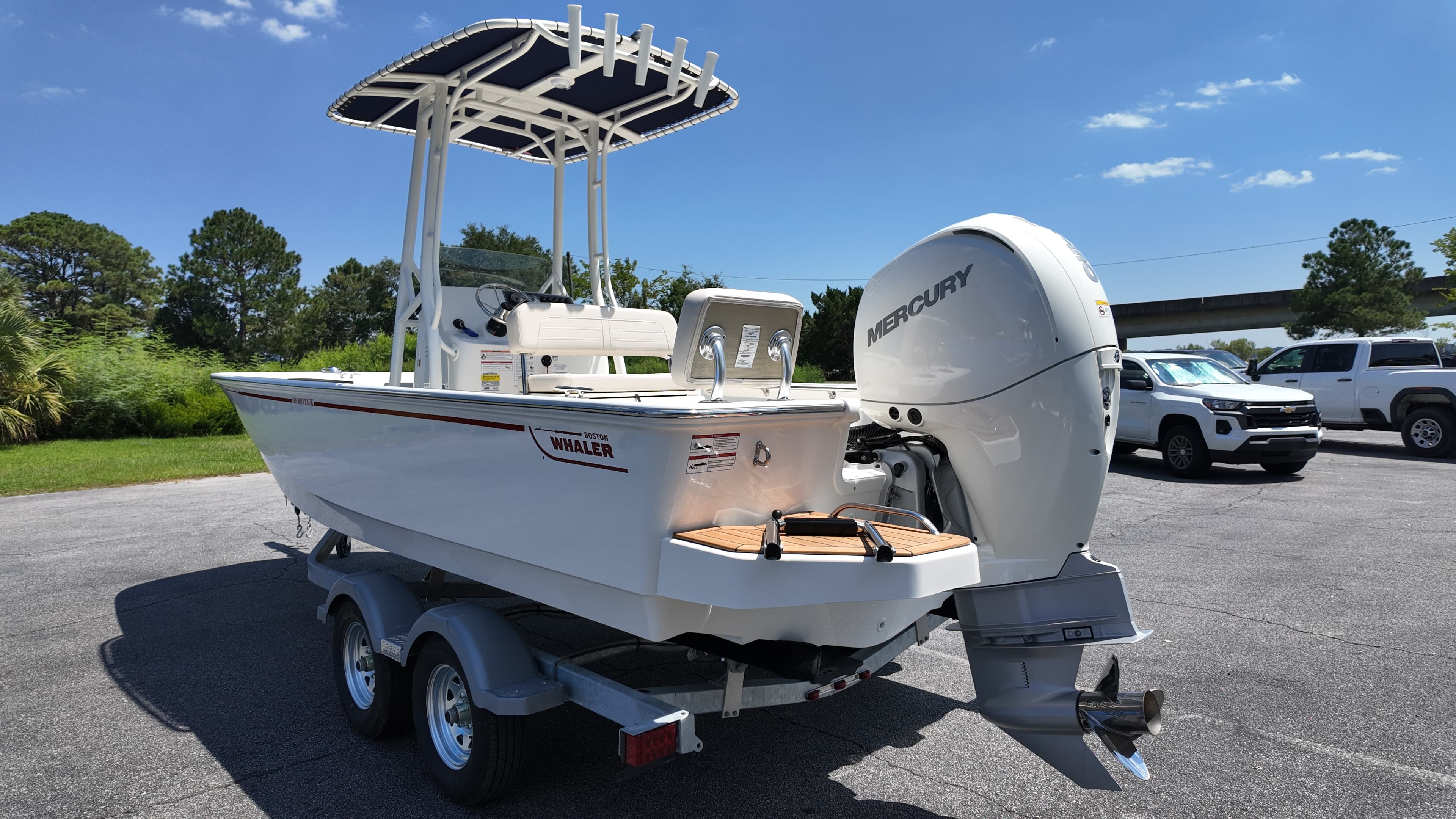 2027 Boston Whaler 190 Montauk for Sale in Thunderbolt, GA Center Console 4