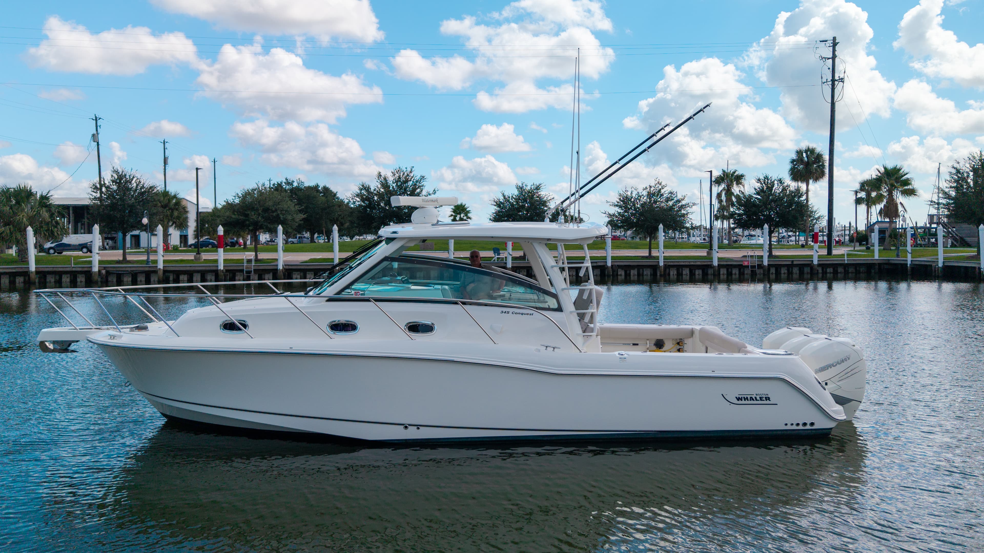 2017 Boston Whaler 345 Conquest for Sale in Seabrook, TX Freshwater Fishing