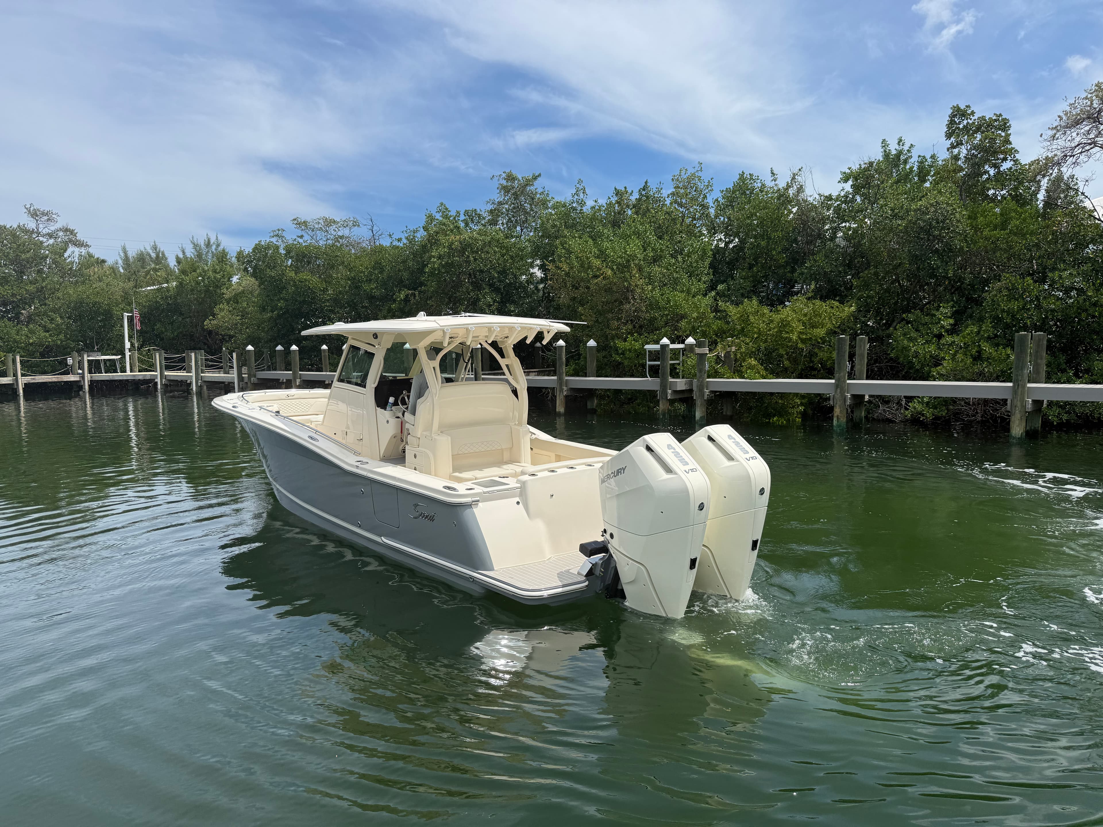 2027 Scout Boats 330 LXF for Sale in Marathon, FL Center Console 5