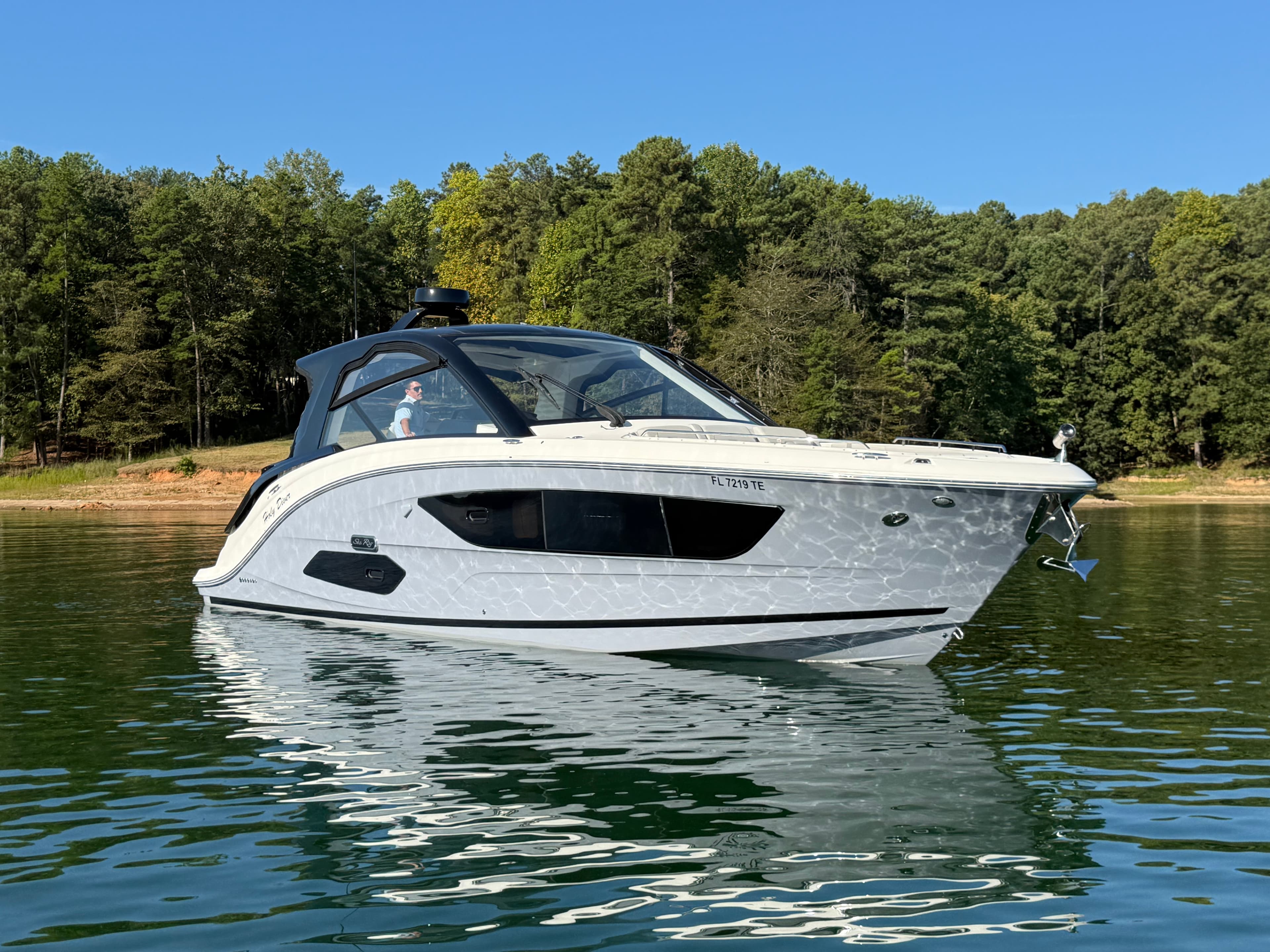 2022 Sea Ray Sundancer 370 Outboard for Sale in Cumming, GA Bowrider 4