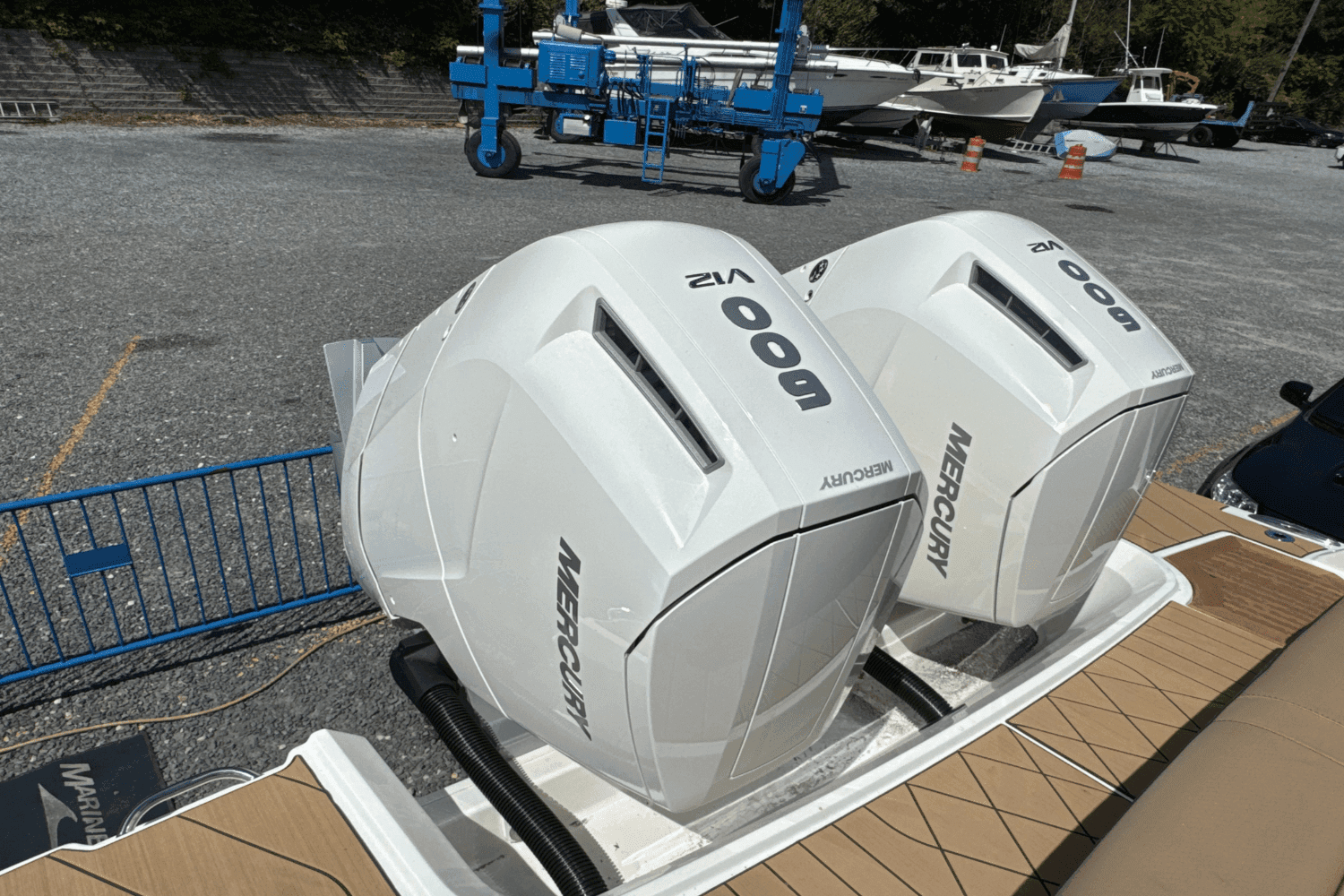 2026 Sea Ray SLX 400 Outboard for Sale in Huntington, NY Bowrider 5