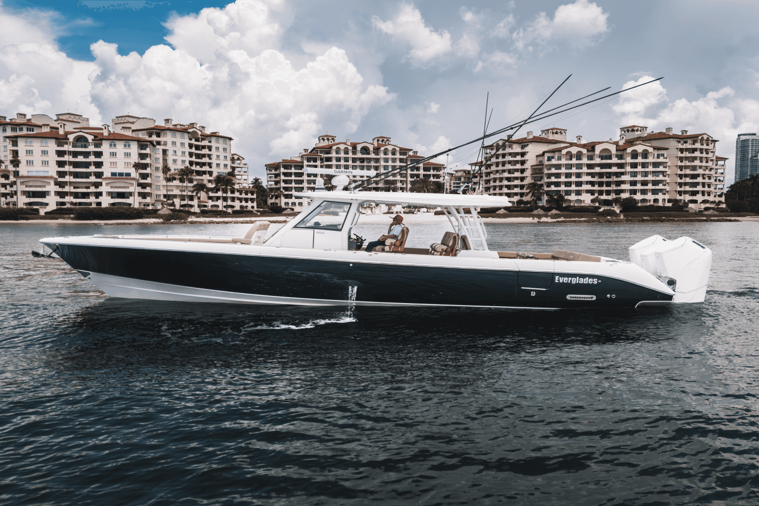 2023 Everglades Boats 455CC for Sale in Miami Beach, FL Center Console 2