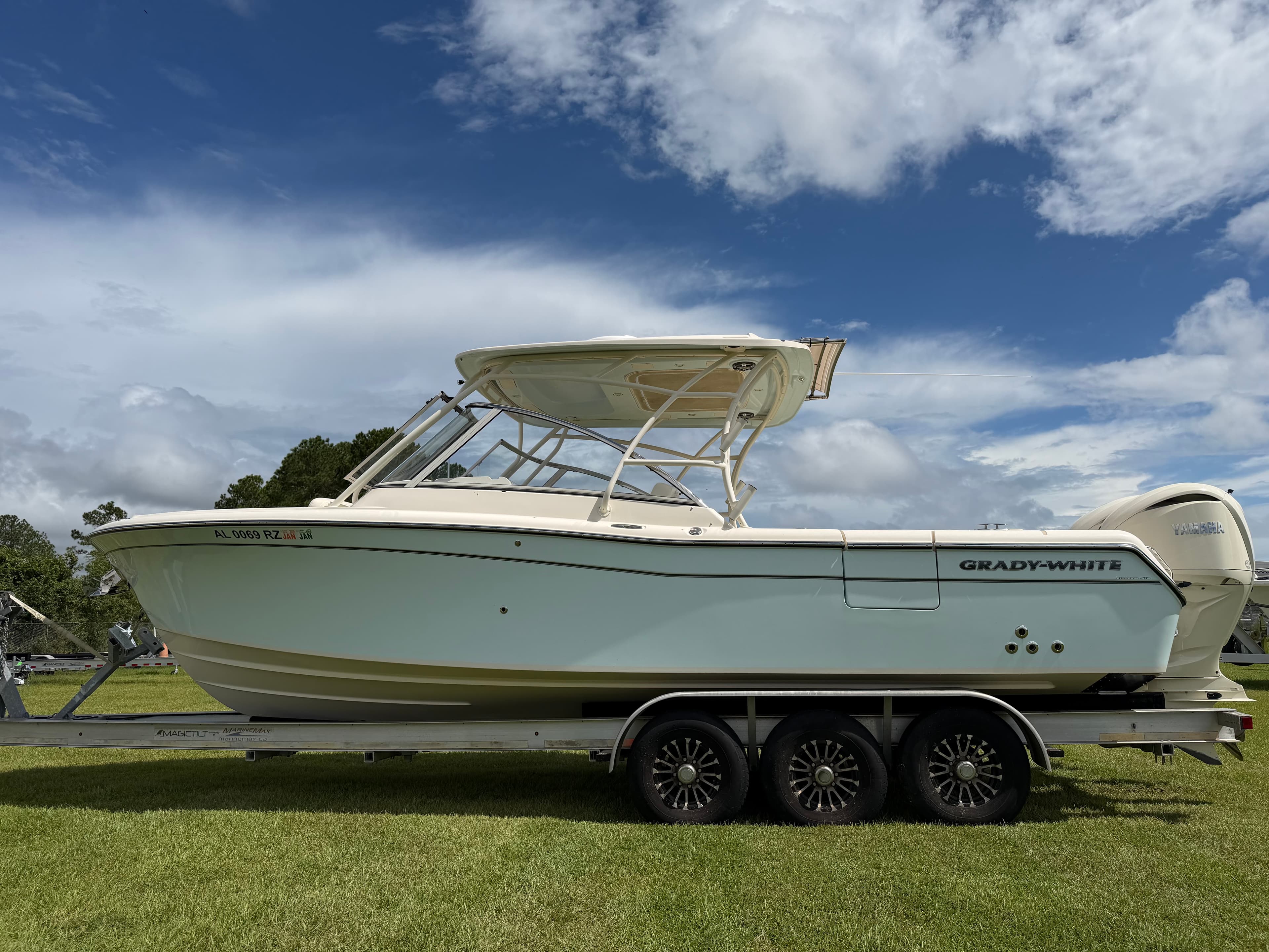 2024 Grady-White Boats Freedom 285 for Sale in Gulf Shores, AL Bowrider 5