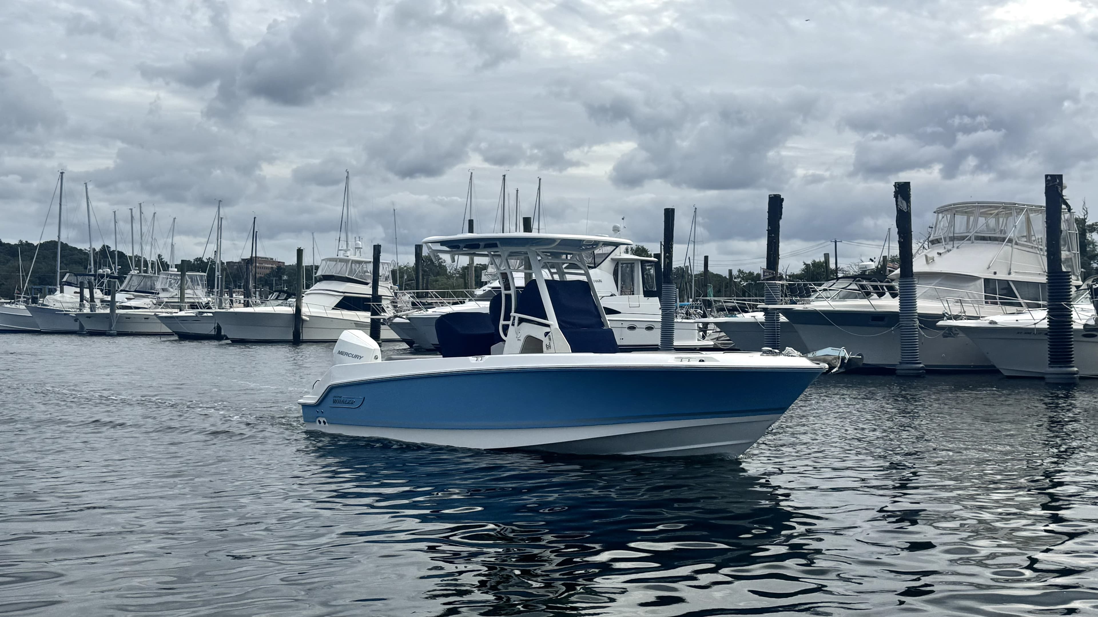 2026 Boston Whaler 230 Outrage for Sale in Huntington, NY Center Console 5