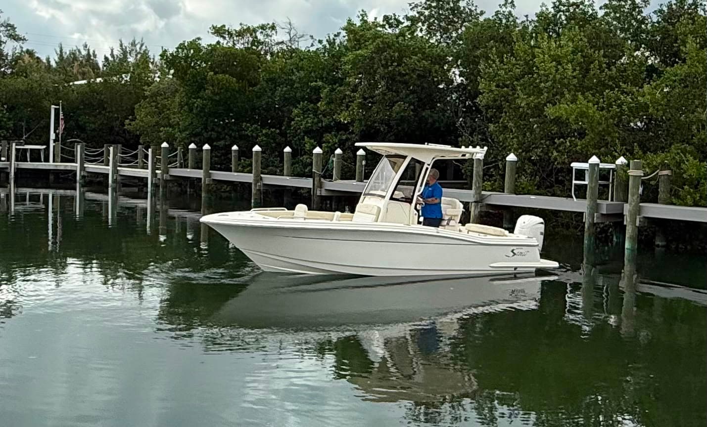 2026 Scout Boats 220 XSF for Sale in Marathon, FL Center Console 3