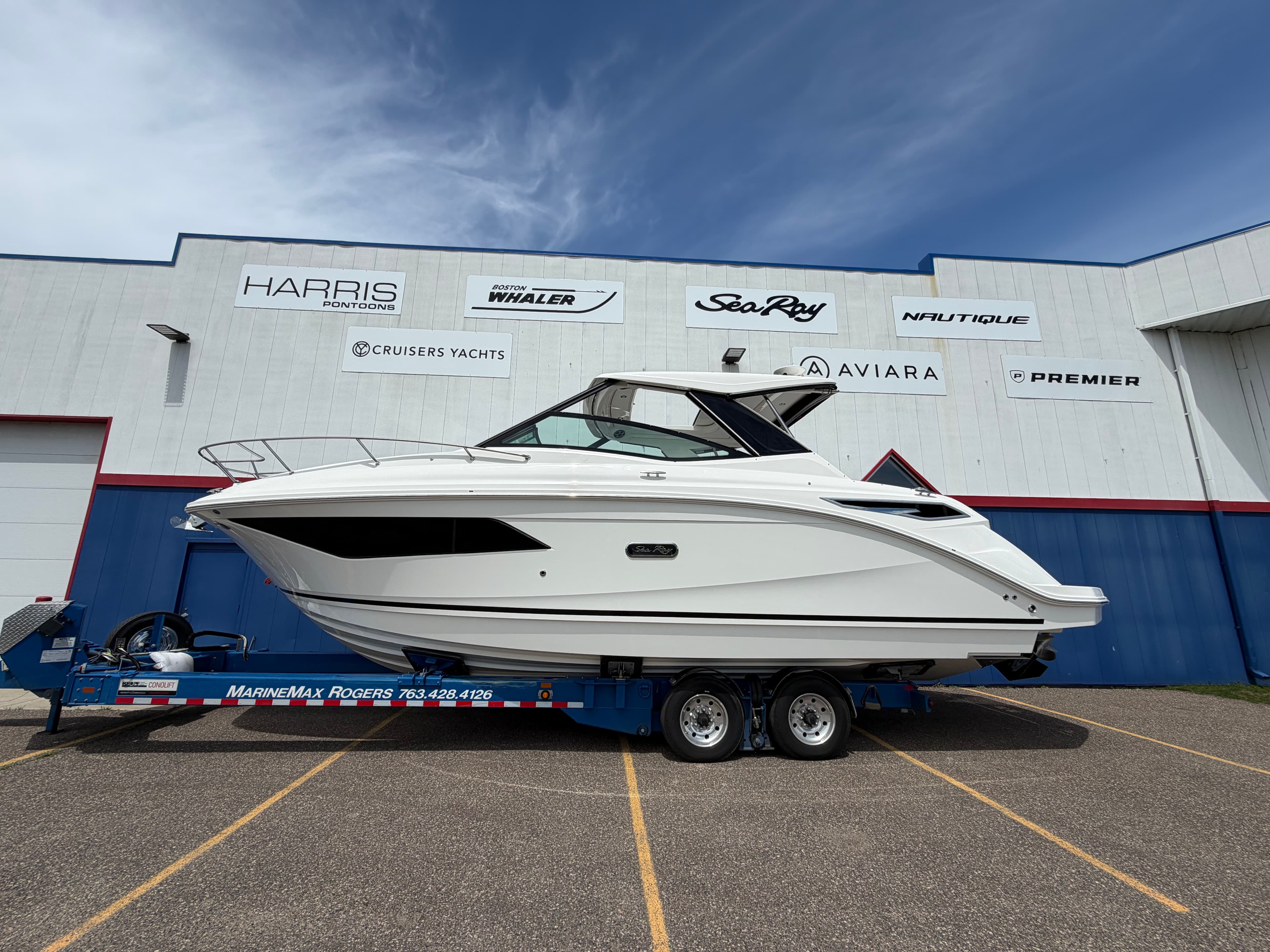 2026 Sea Ray Sundancer 320 for Sale in Rogers, MN Express Cruiser