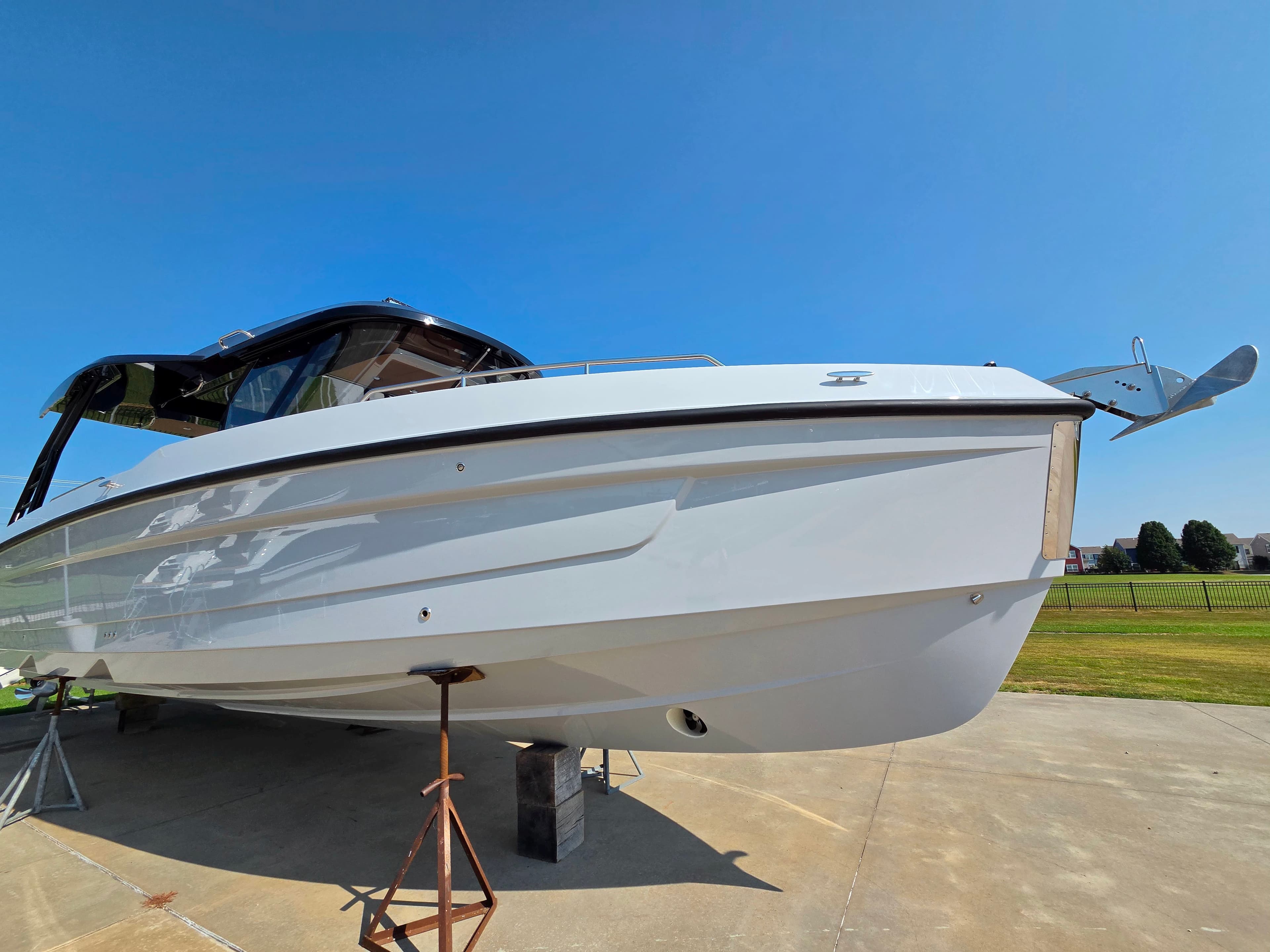 2027 Cruisers Yachts 38 VTR for Sale in Monkey Island, OK Sport Cruiser 3