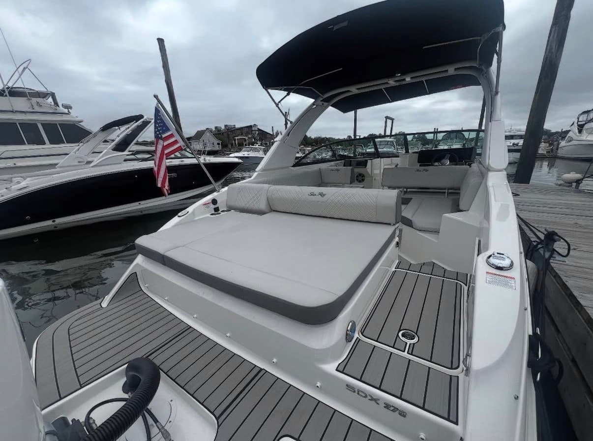 2025 Sea Ray SDX 270 Outboard for Sale in Danvers, Massachusetts Bowrider 4