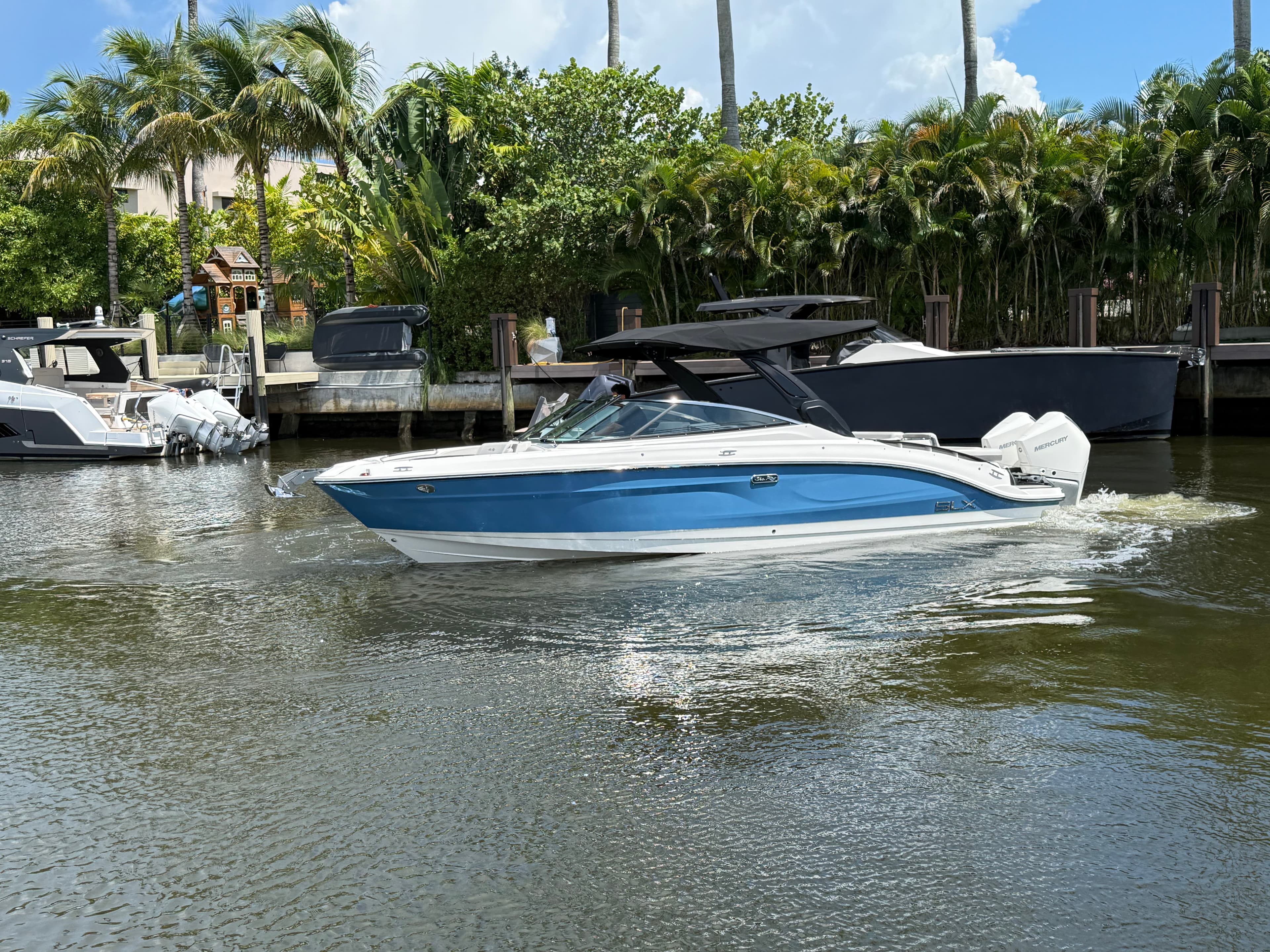 2026 Sea Ray SLX 280 Outboard for Sale in Miami, FL Bowrider 4