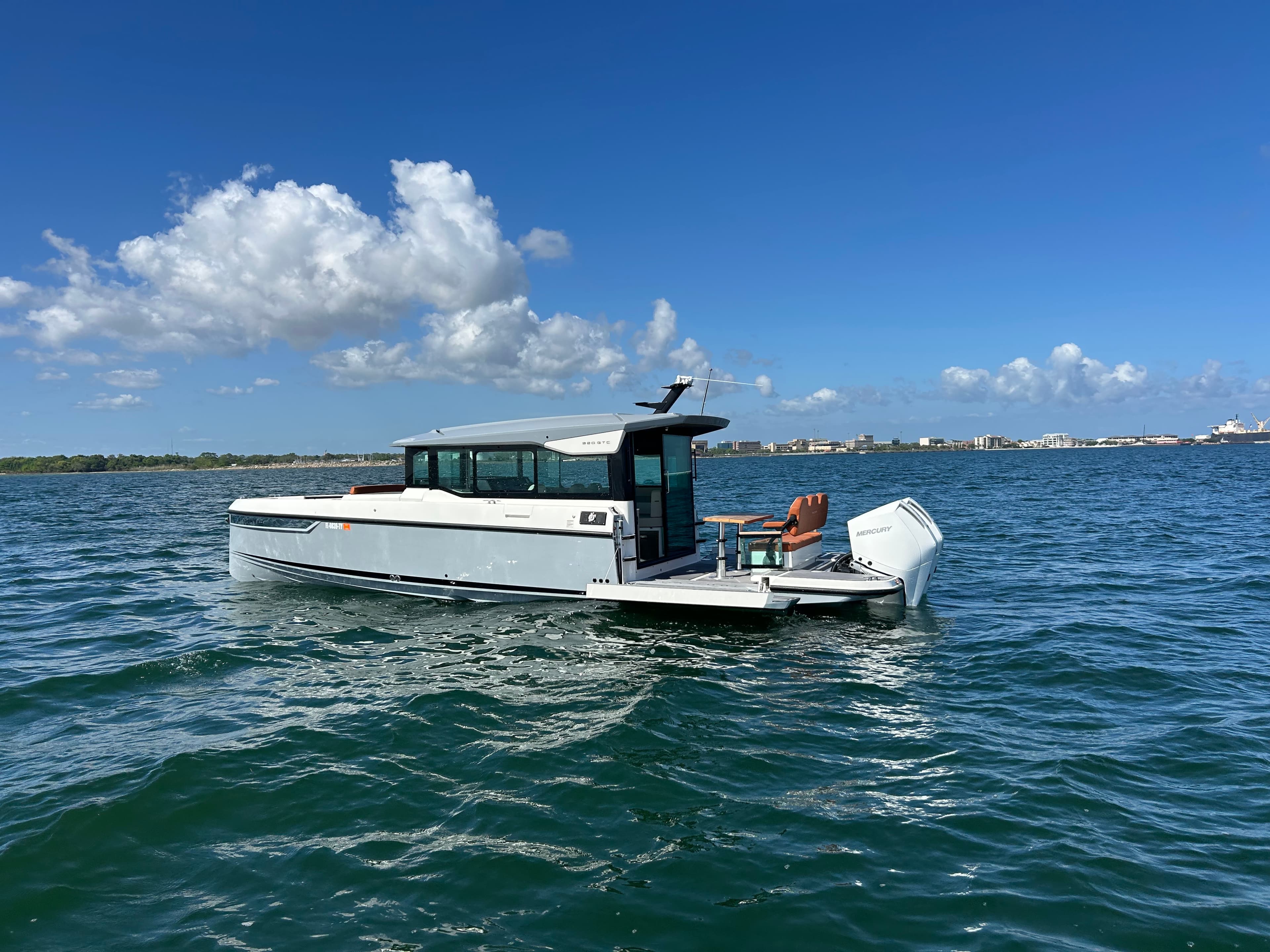 2025 Saxdor 320 GTC for Sale in Pensacola, Florida Pilothouse 3