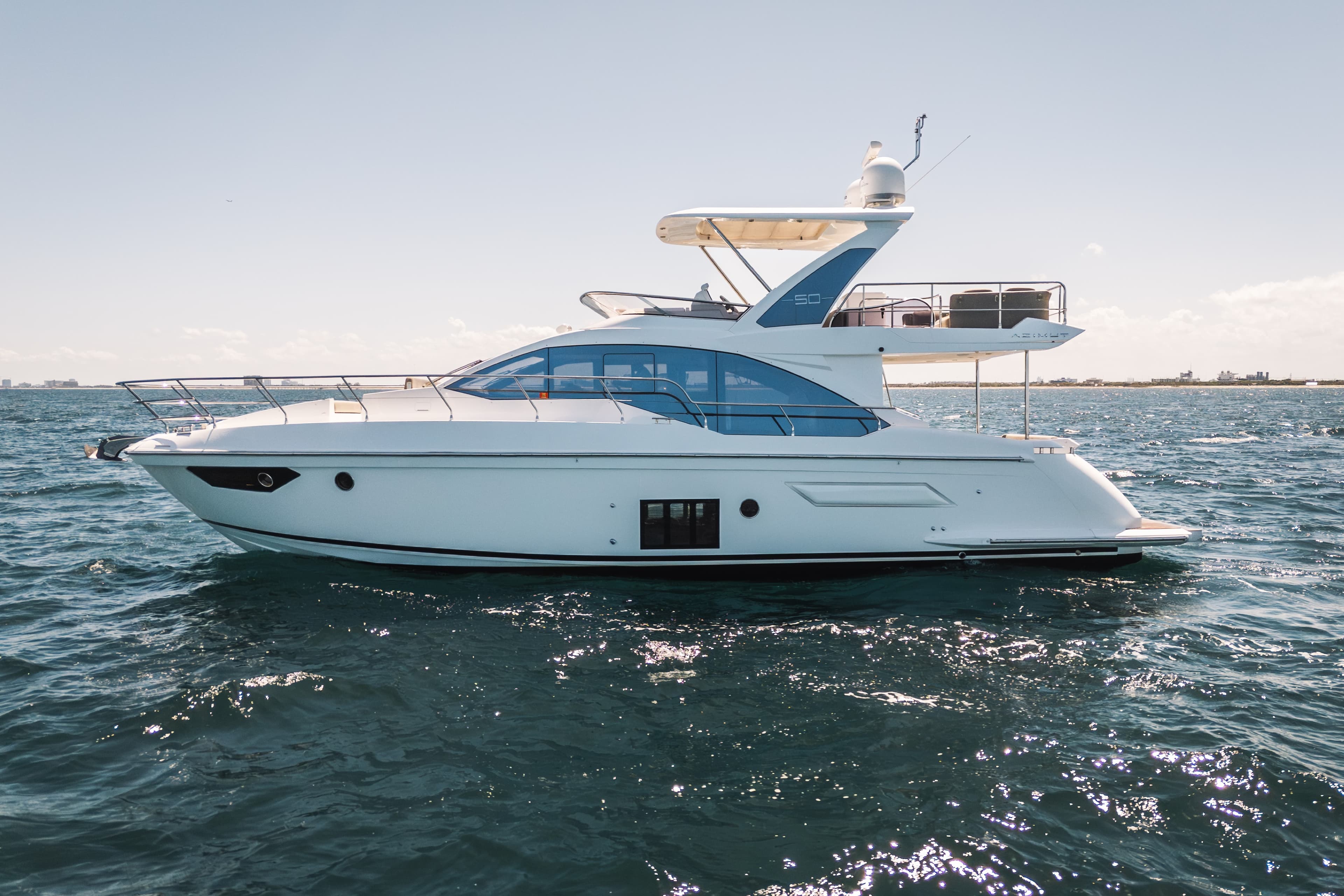 2021 Azimut Fly 50 for Sale in Pompano Beach, Florida Flybridge 4