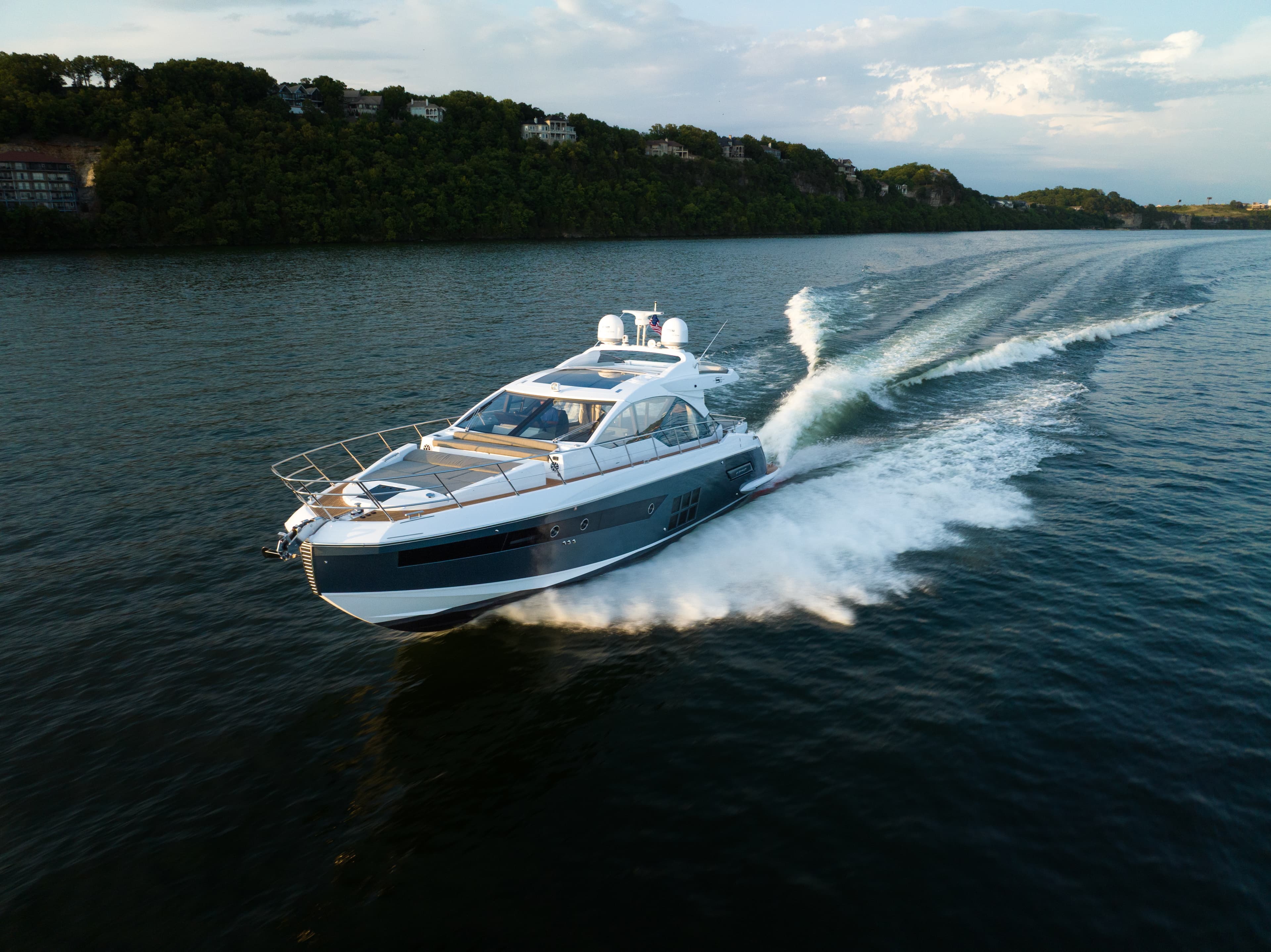 2023 Azimut S6 for Sale in Lake Ozark, Missouri Motor Yacht