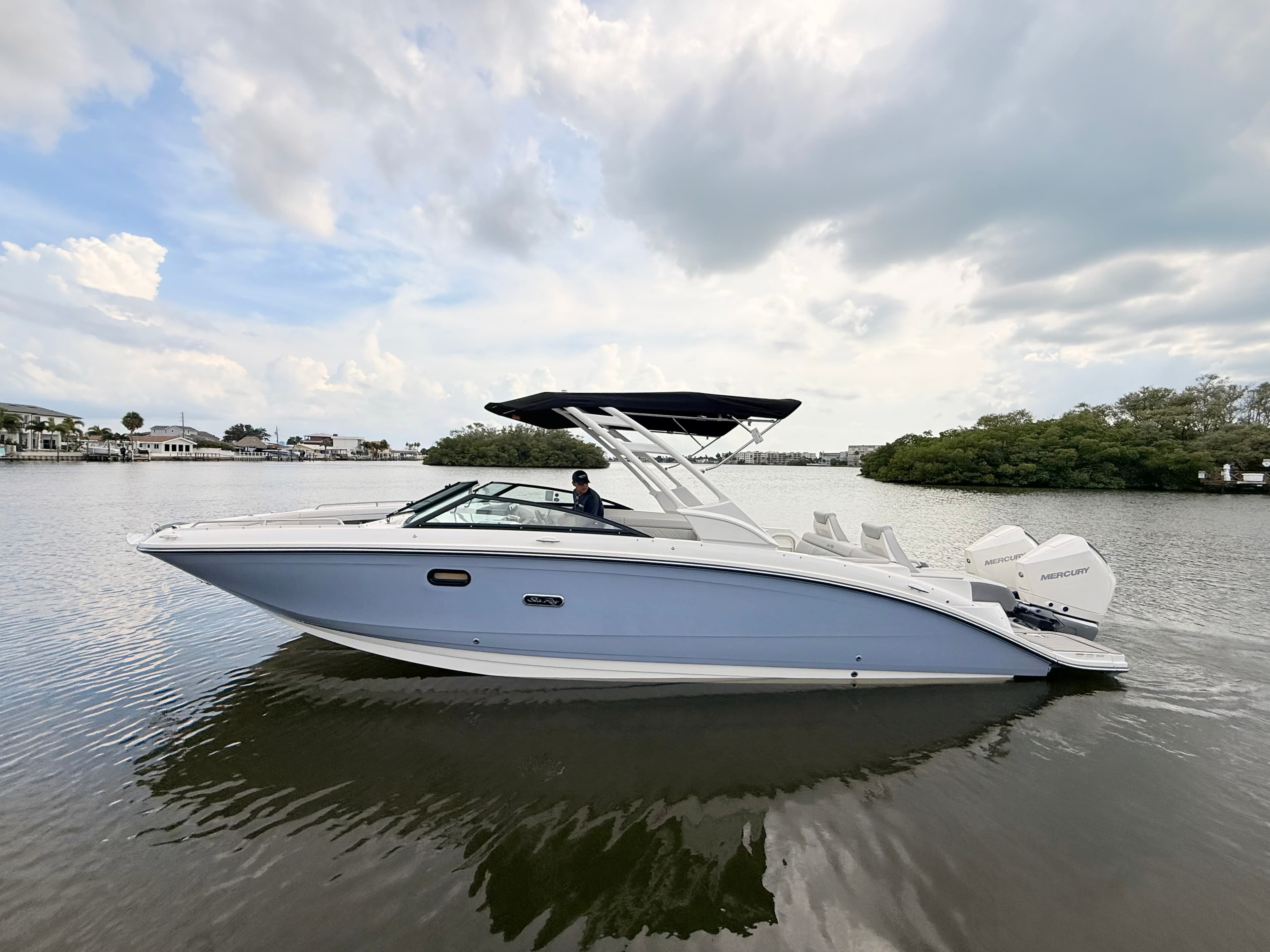 2027 Sea Ray SDX 290 Outboard for Sale in St Petersburg, FL Bowrider 2