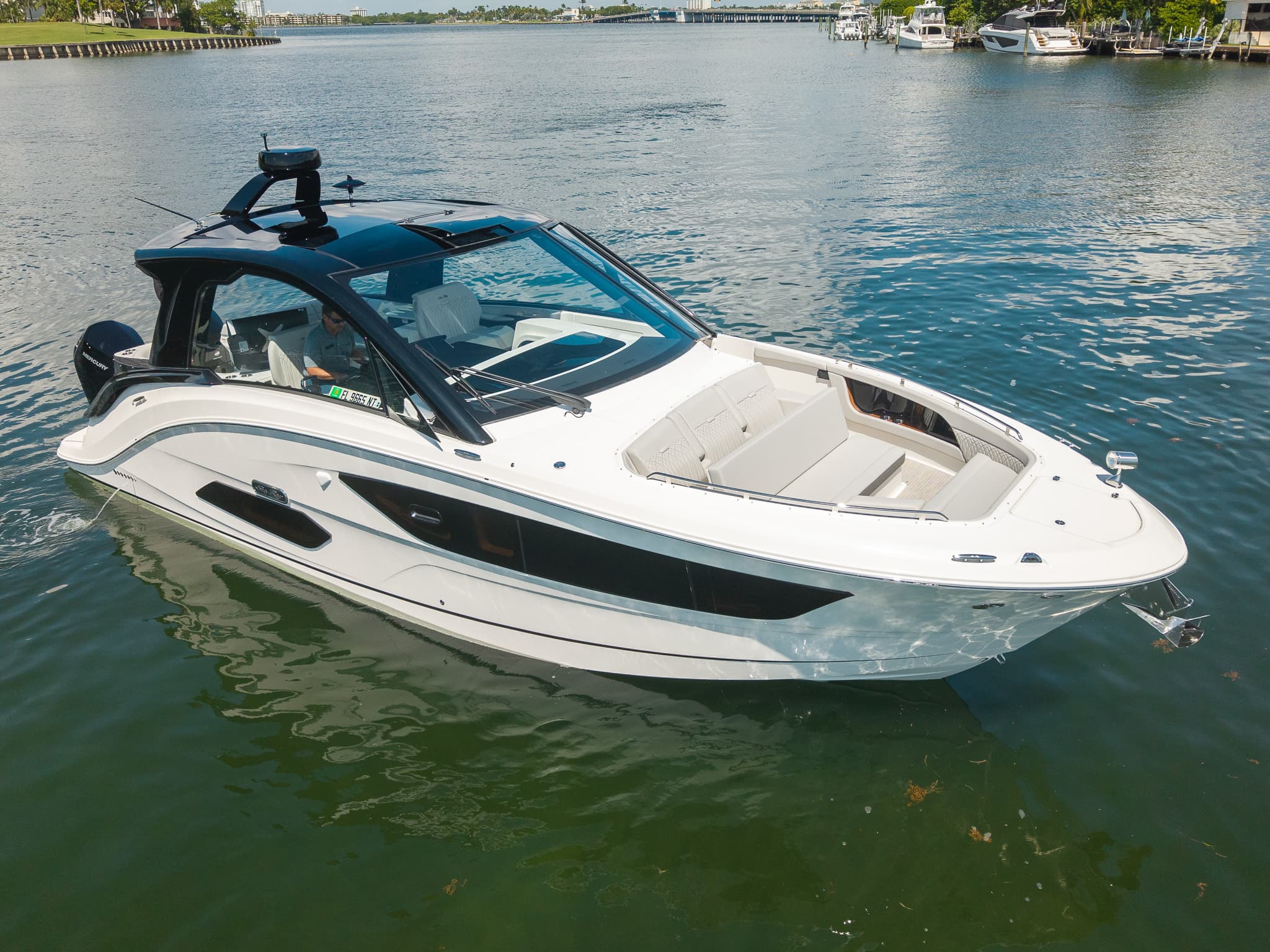 2026 Sea Ray Sundancer 370 Outboard for Sale in Miami, FL Bowrider 4