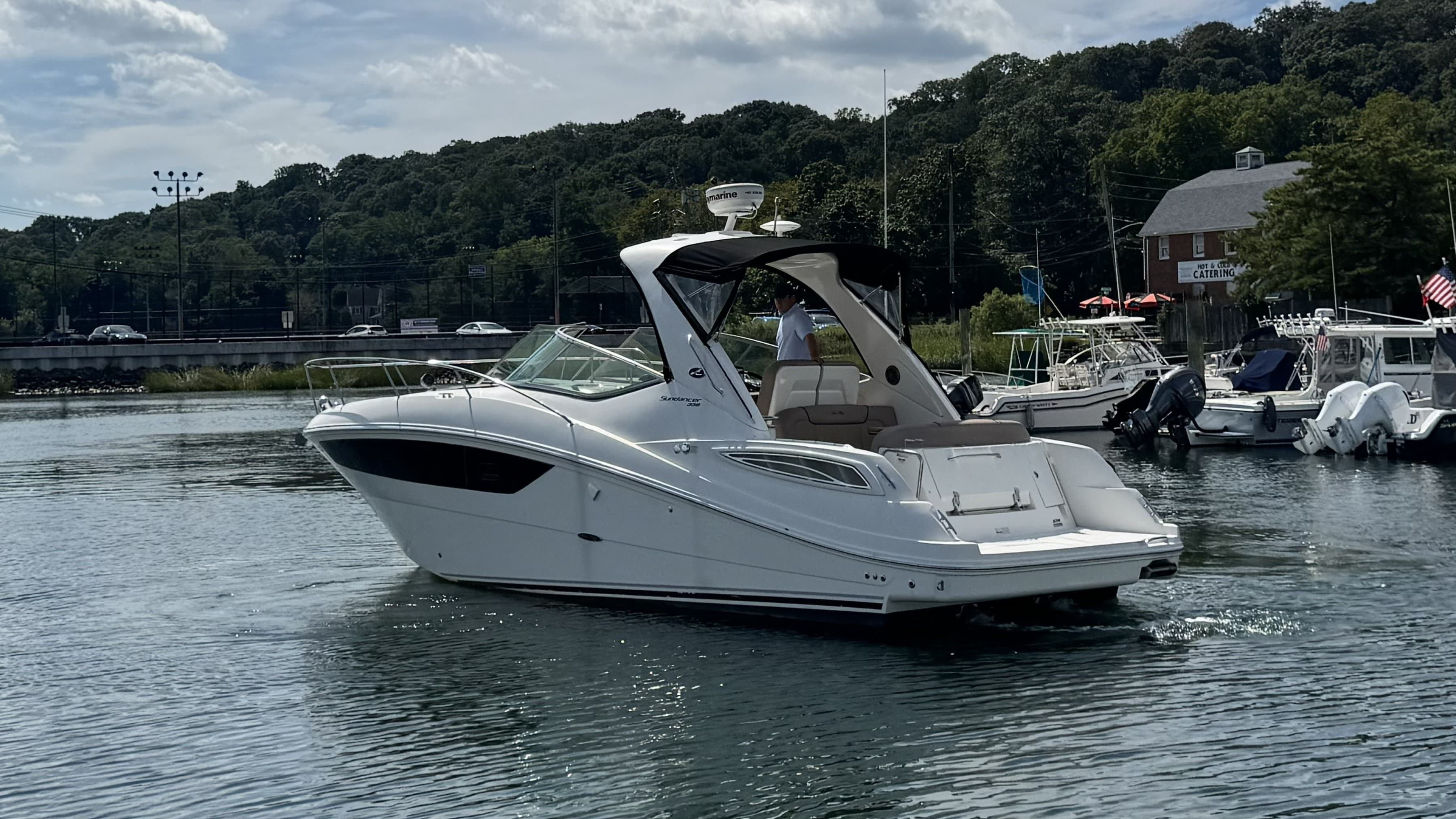 2016 Sea Ray 330 Sundancer for Sale in Huntington, NY Express Cruiser 3
