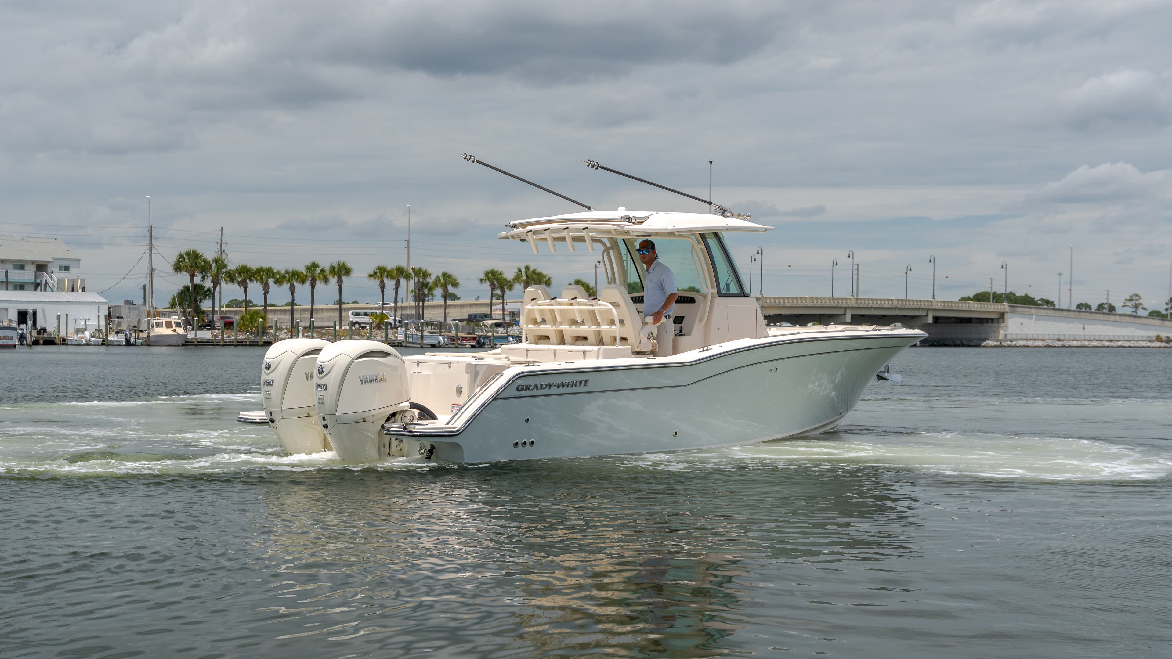2026 Grady-White Boats Canyon 326 for Sale in Panama City, FL Center Console 4