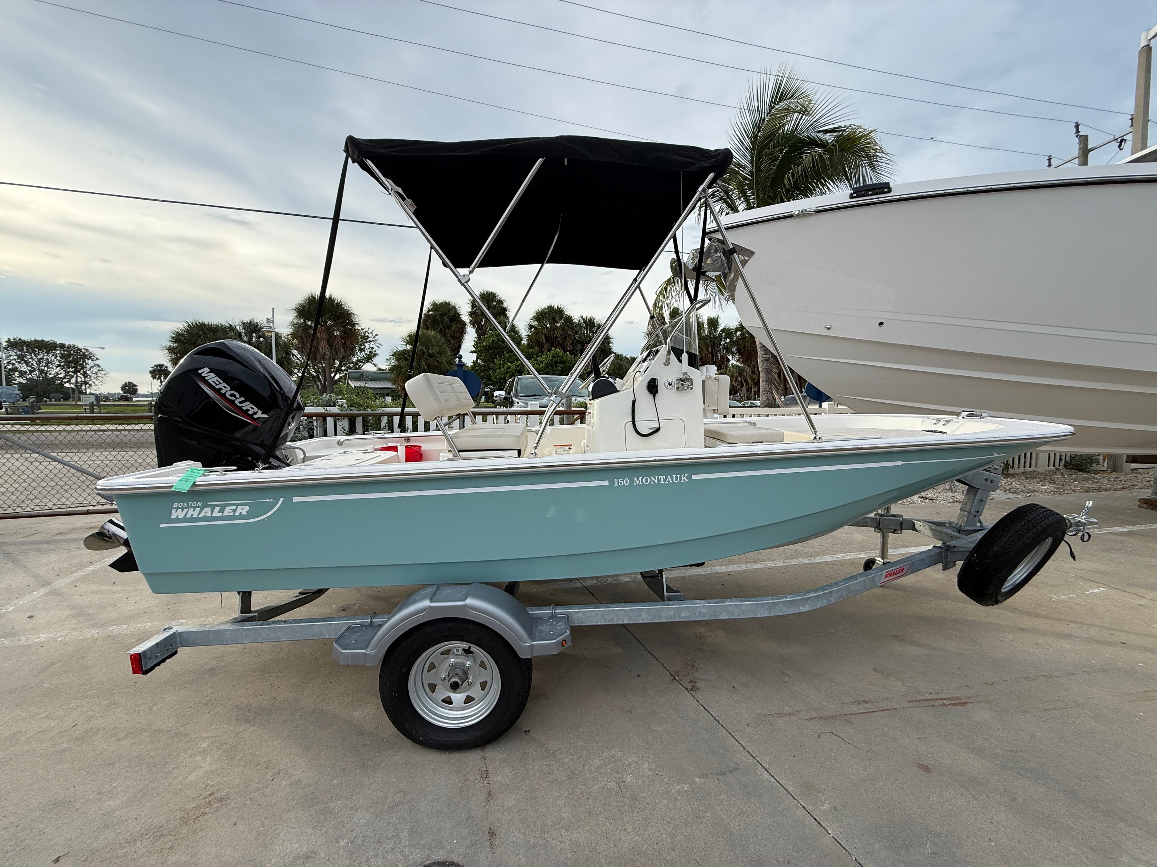 2027 Boston Whaler 150 Montauk for Sale in Sarasota, FL Center Console