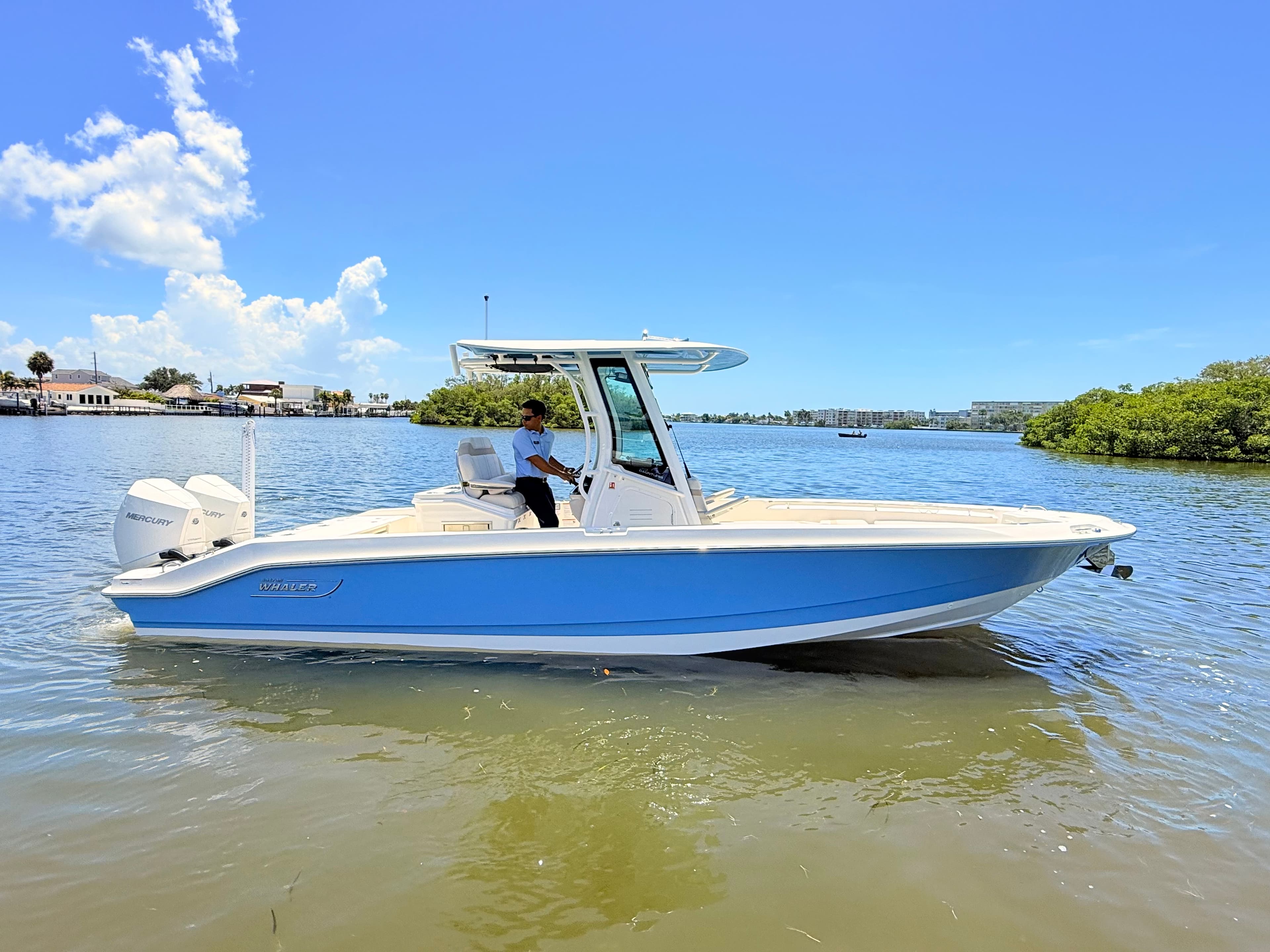 2027 Boston Whaler 280 Dauntless for Sale in St Petersburg, FL Center Console