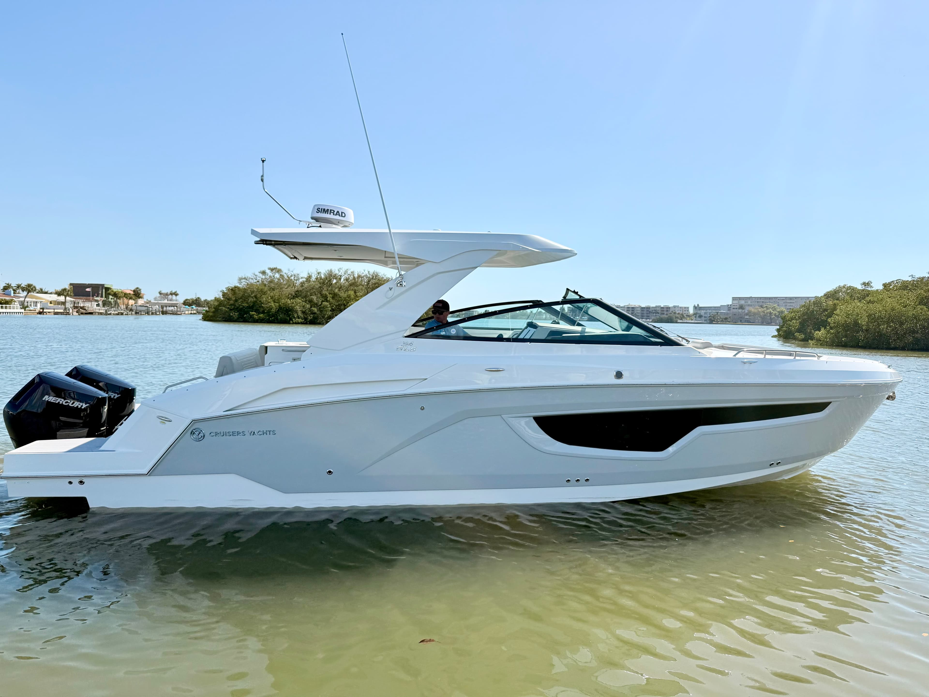 2026 Cruisers Yachts 34 GLS OB for Sale in St Petersburg, FL Sport Cruiser 4