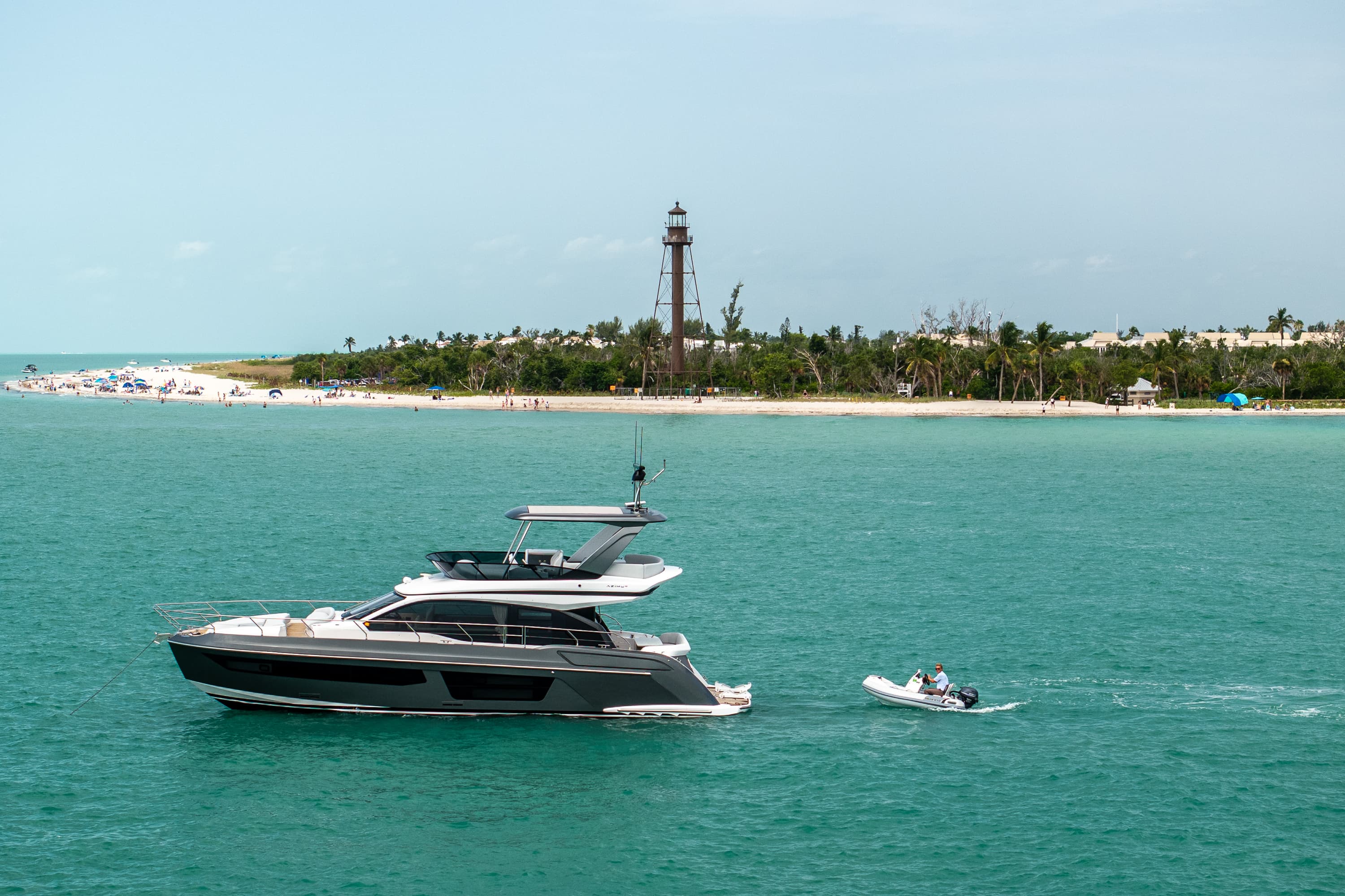 2025 Azimut Fly 53 for Sale in Fort Myers, FL Flybridge