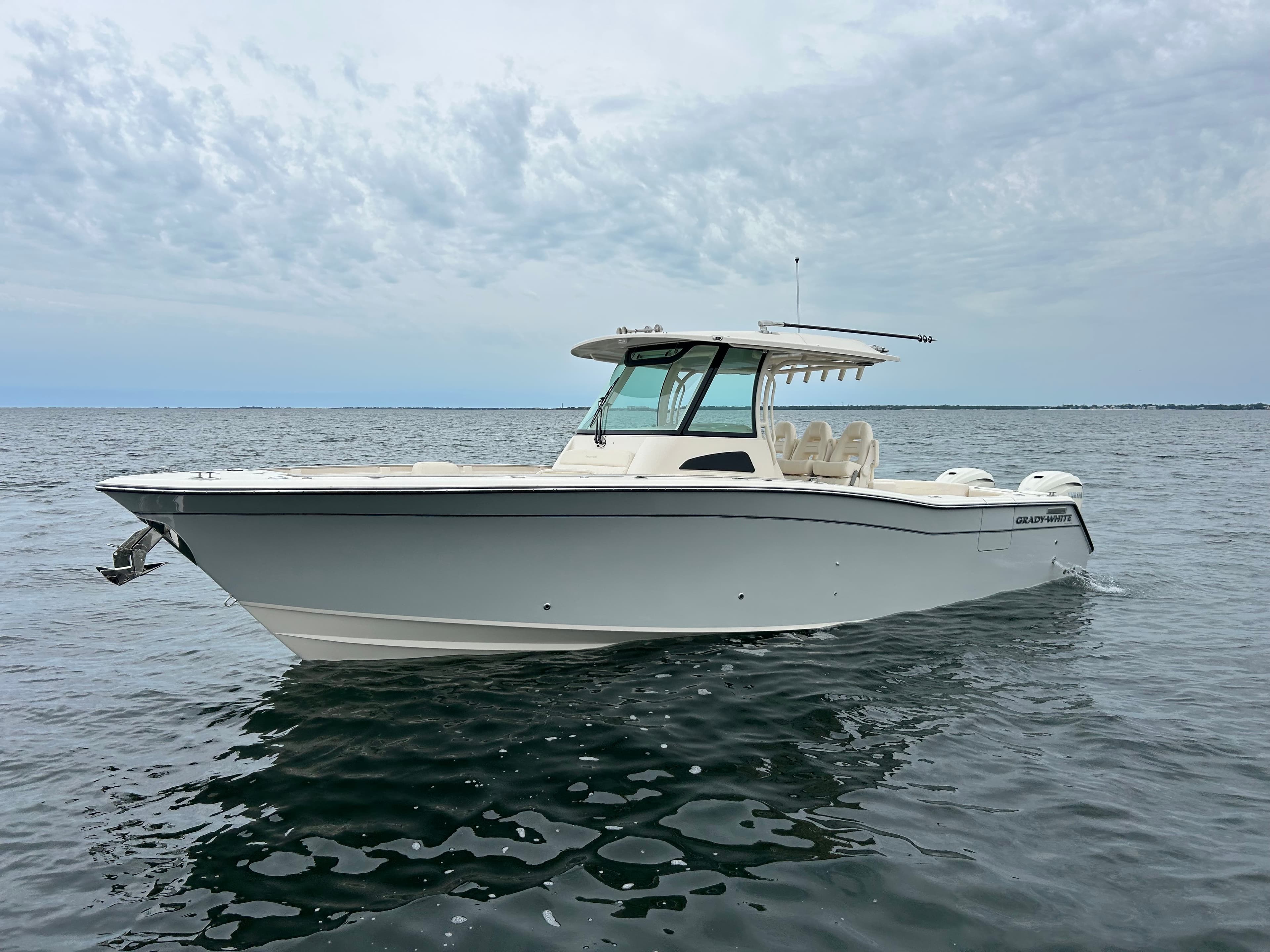 2026 Grady-White Boats Canyon 336 for Sale in Pensacola, Florida Center Console 4