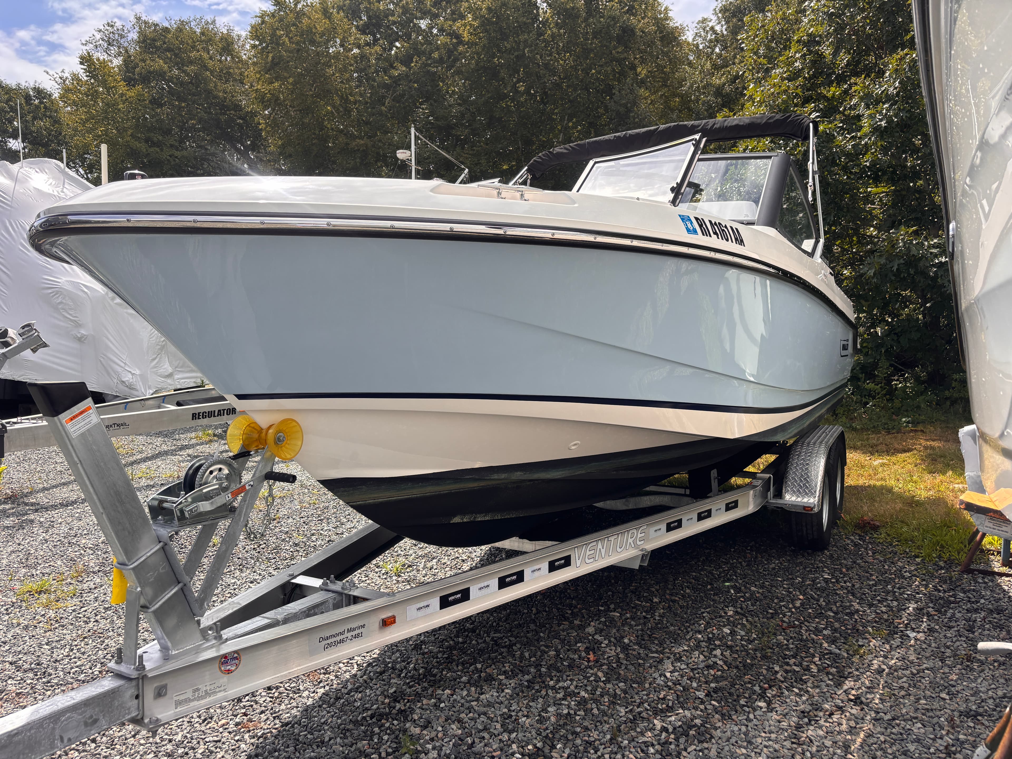 2026 Boston Whaler 210 Vantage for Sale in Wakefield, RI Bowrider 5