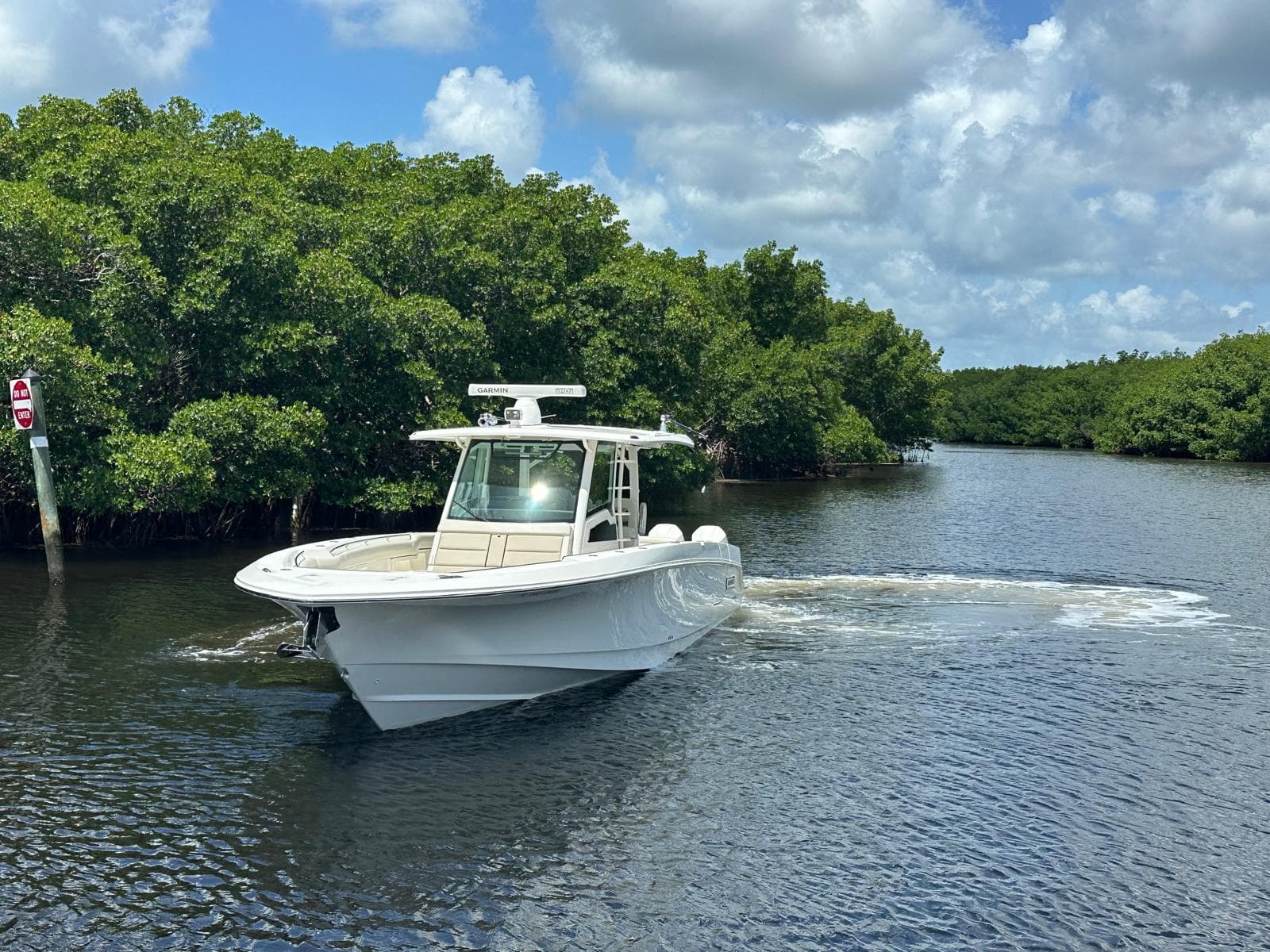 2021 Boston Whaler 380 Outrage for Sale in Key Largo, FL Center Console 5