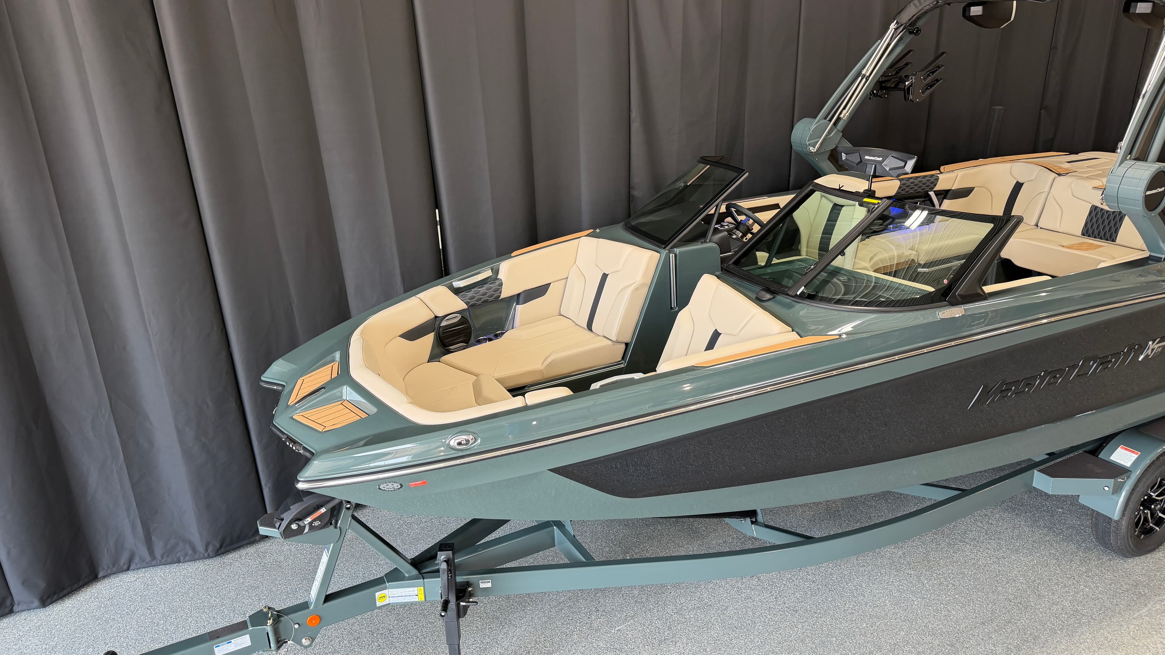 2027 MasterCraft XT24 for Sale in Nisswa, Minnesota Ski Boat 5