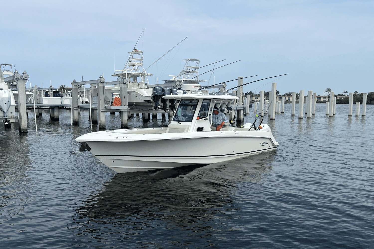 2019 Boston Whaler 280 Outrage for Sale in Stuart, Florida Center Console 2
