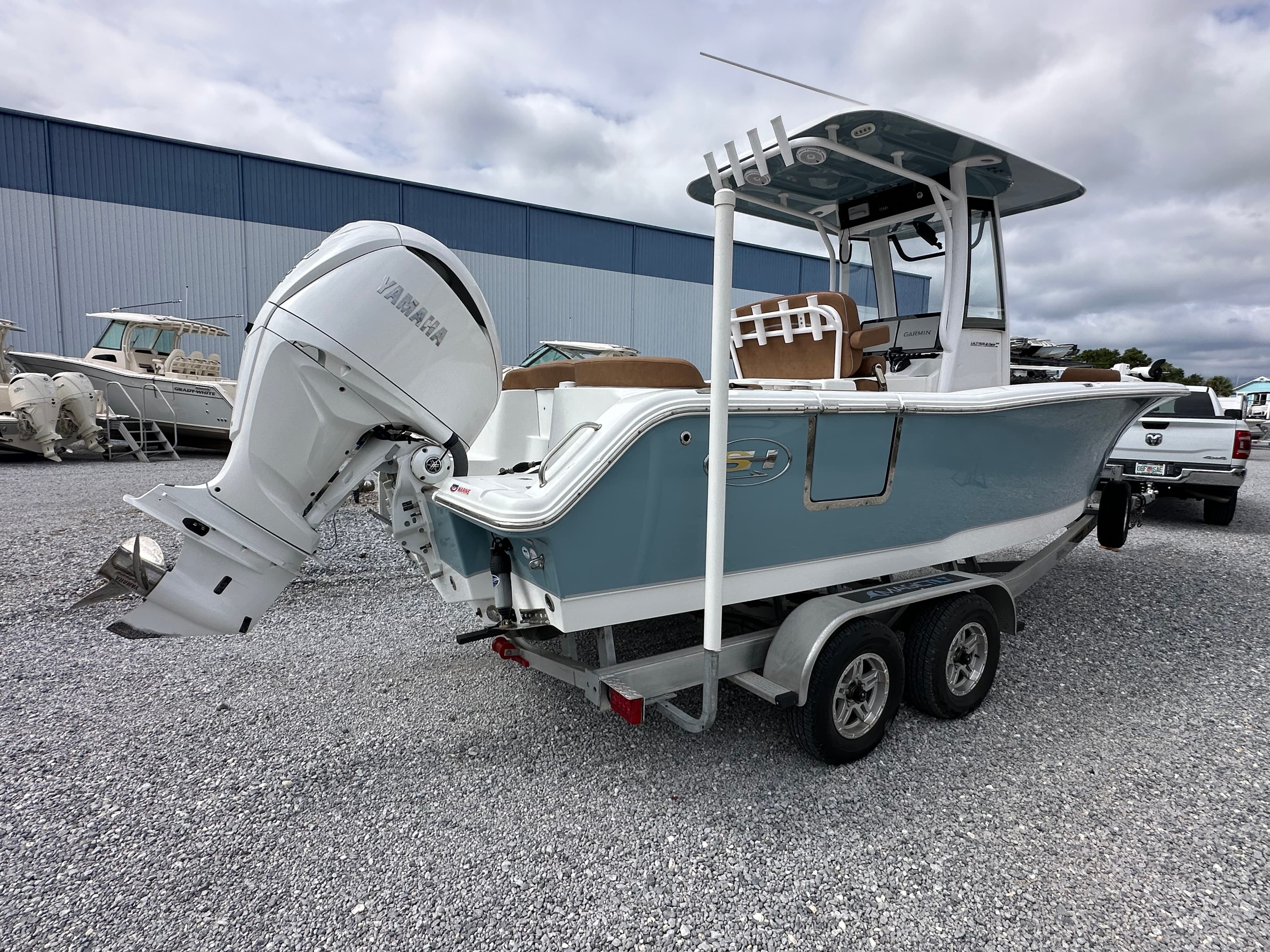 2025 Sea Hunt Ultra 239SE for Sale in Pensacola, Florida Center Console 2
