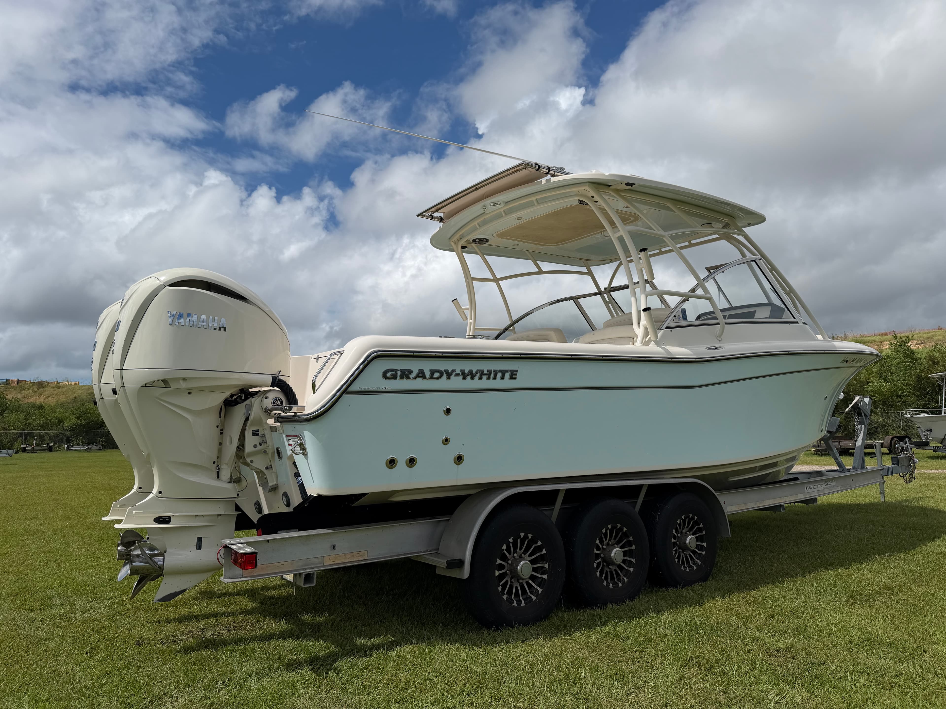 2024 Grady-White Boats Freedom 285 for Sale in Gulf Shores, AL Bowrider 3