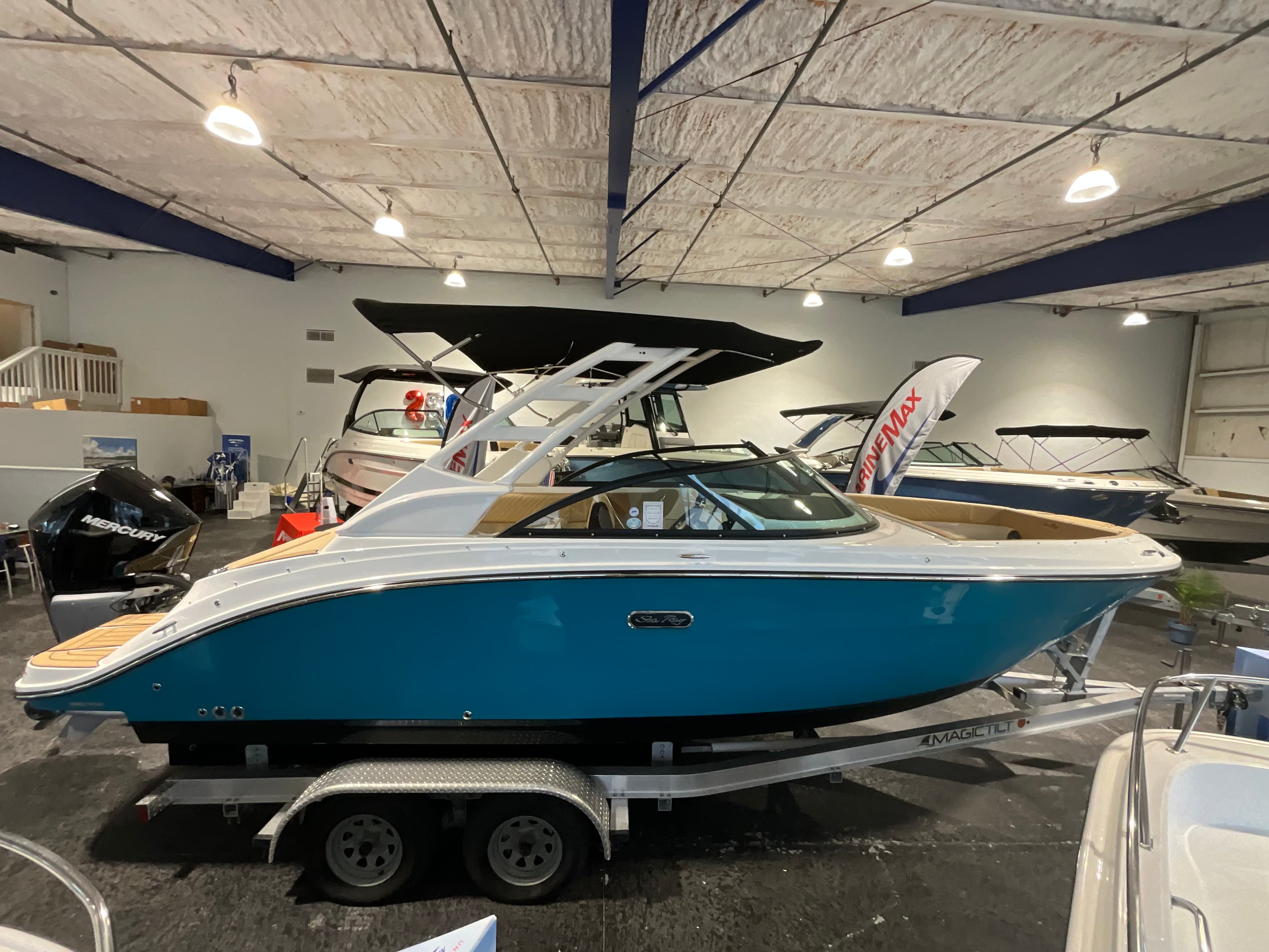 2027 Sea Ray SDX 230 Outboard for Sale in Jacksonville Beach, Florida Bowrider 3