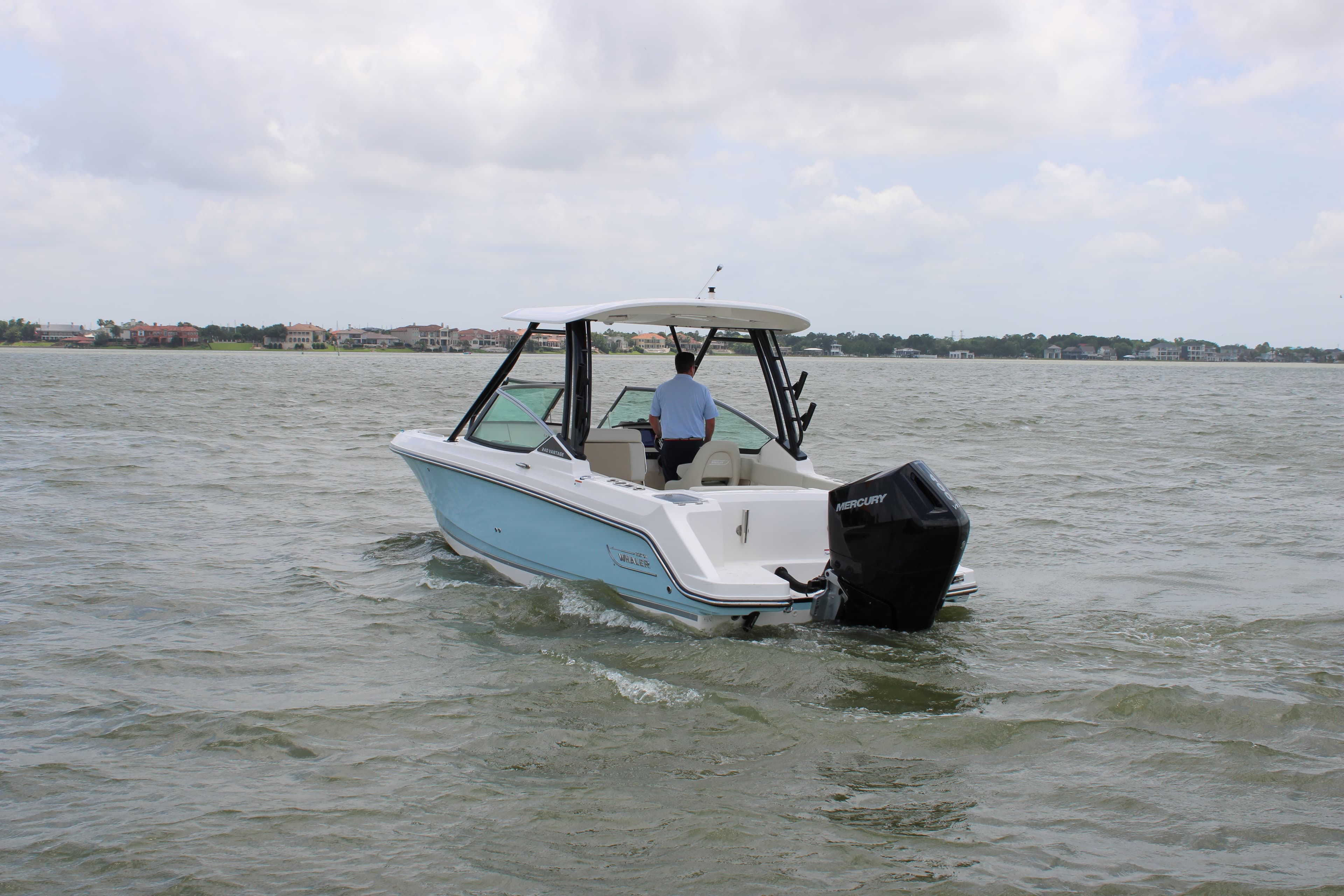 2026 Boston Whaler 240 Vantage for Sale in Seabrook, TX Dual Console 5