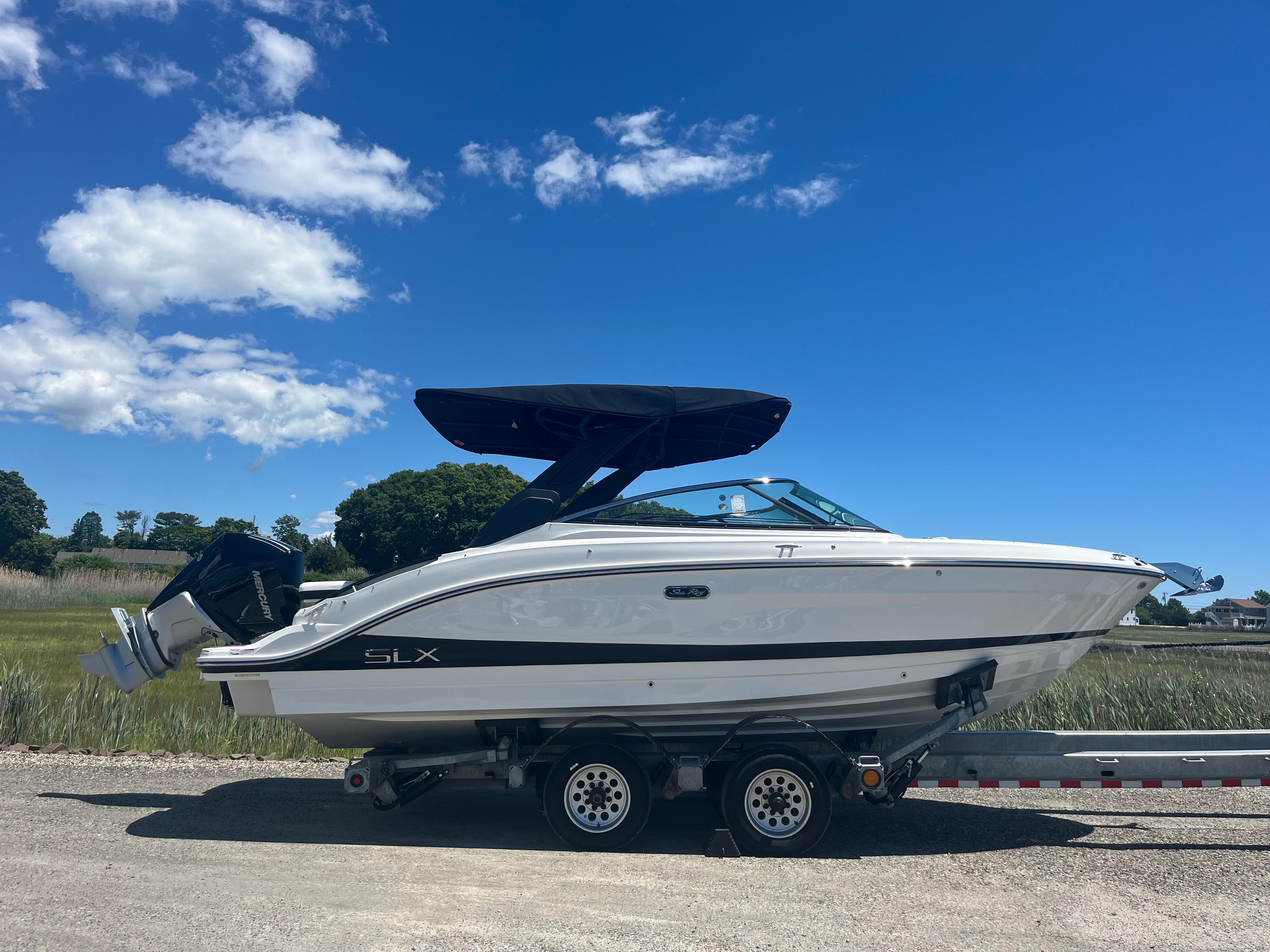 2026 Sea Ray SLX 260 Outboard for Sale in Westbrook, Connecticut Bowrider