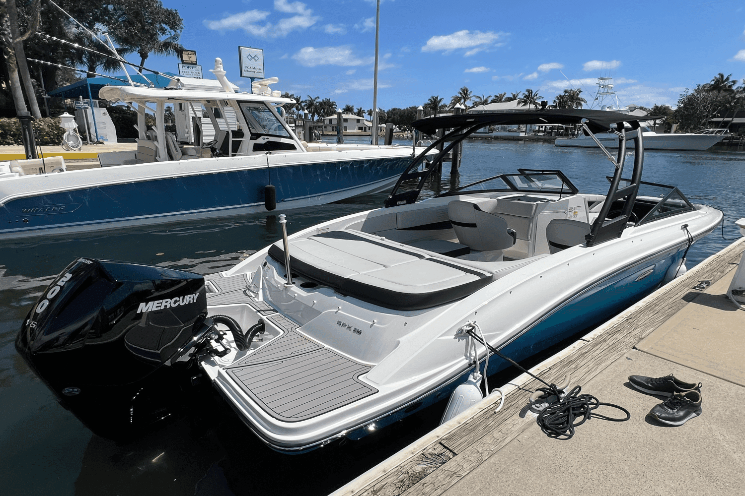 2023 Sea Ray SPX 210 Outboard for Sale in Stuart, Florida Bowrider 4