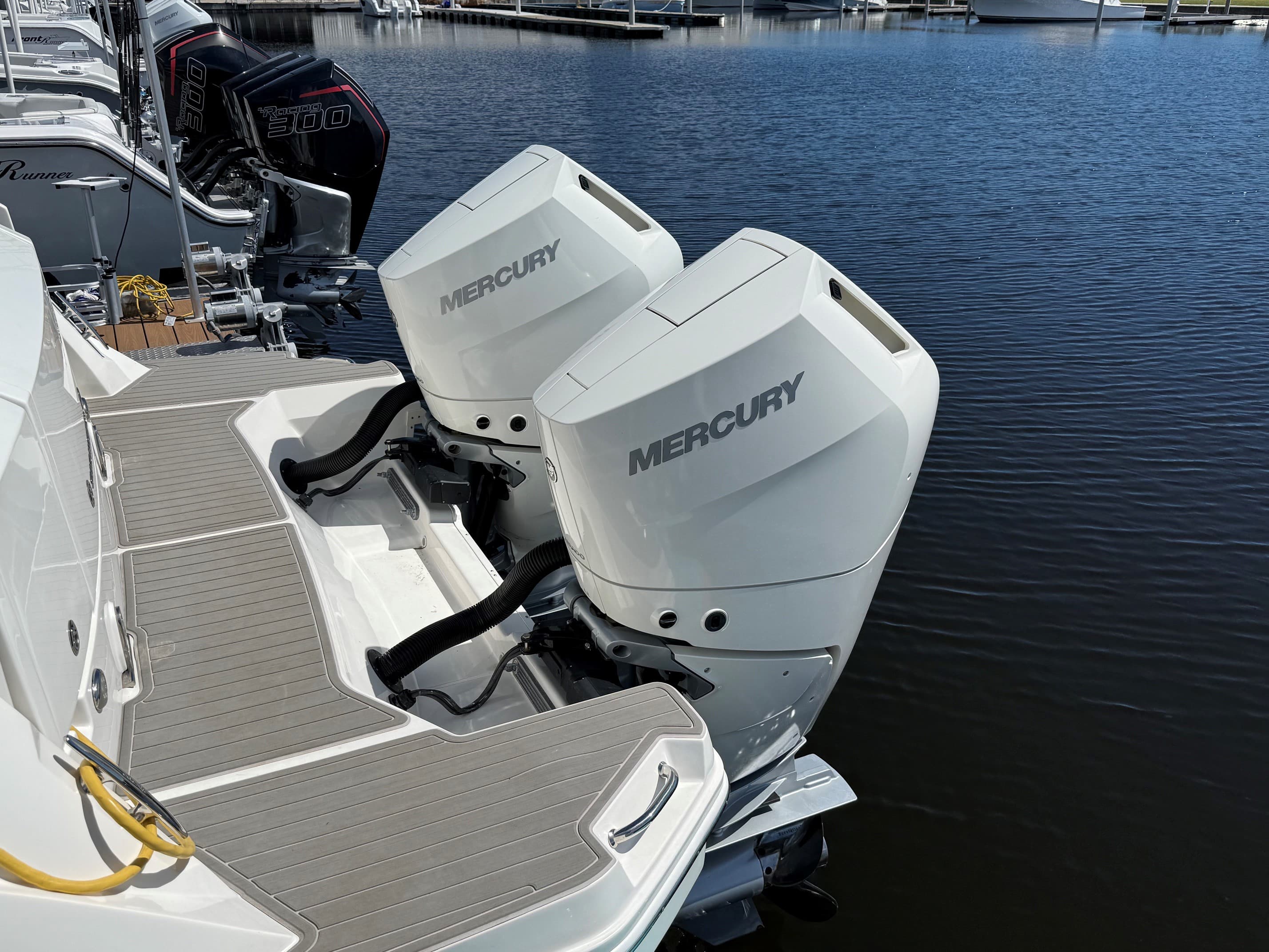 2024 Sea Ray Sundancer 320 Outboard for Sale in Jacksonville Beach, Florida Express Cruiser 5