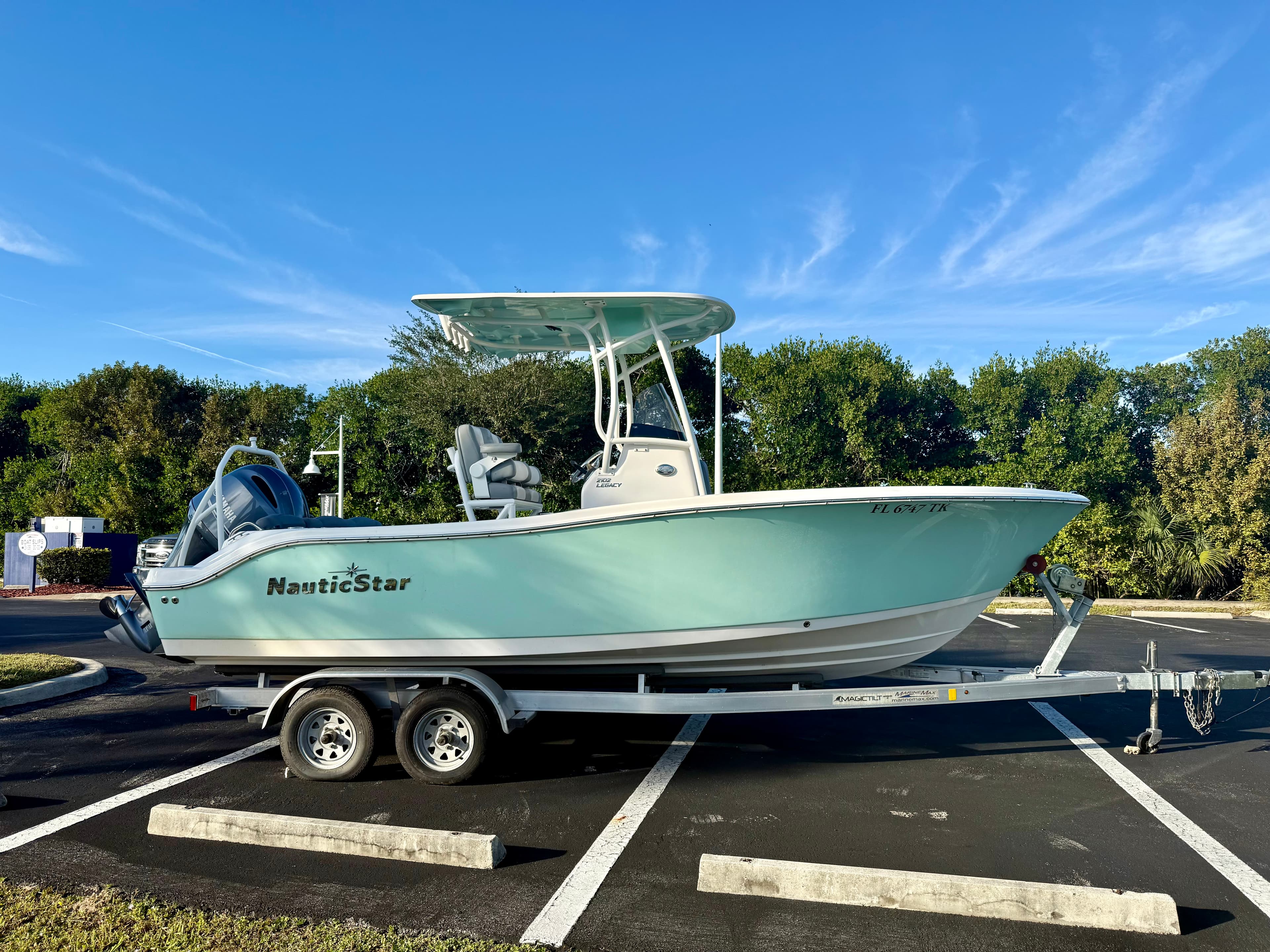 2023 NauticStar Boats 2102 Legacy for Sale in Fort Myers, FL Center Console