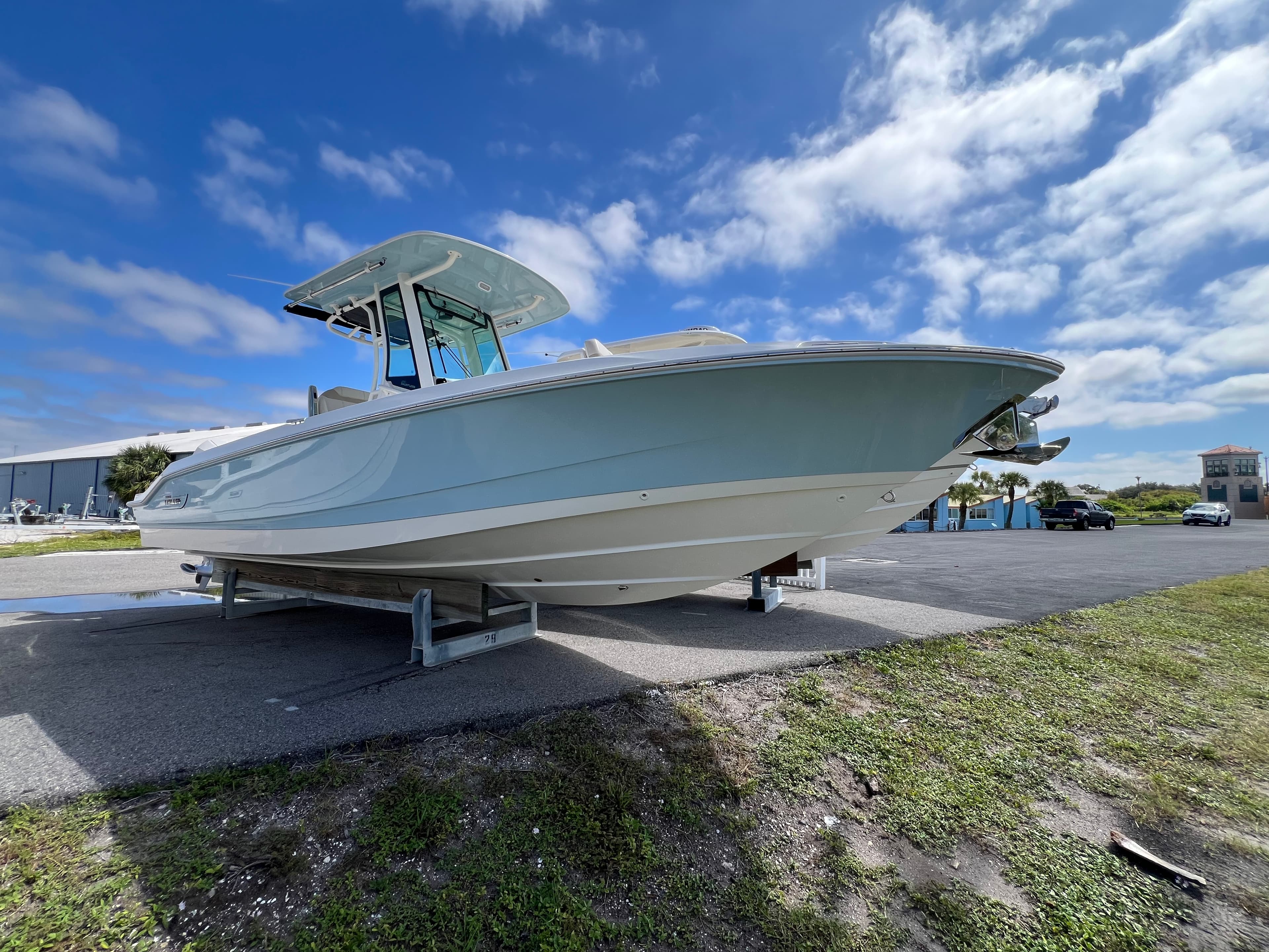 2027 Boston Whaler 280 Dauntless for Sale in Venice, Florida Center Console 2