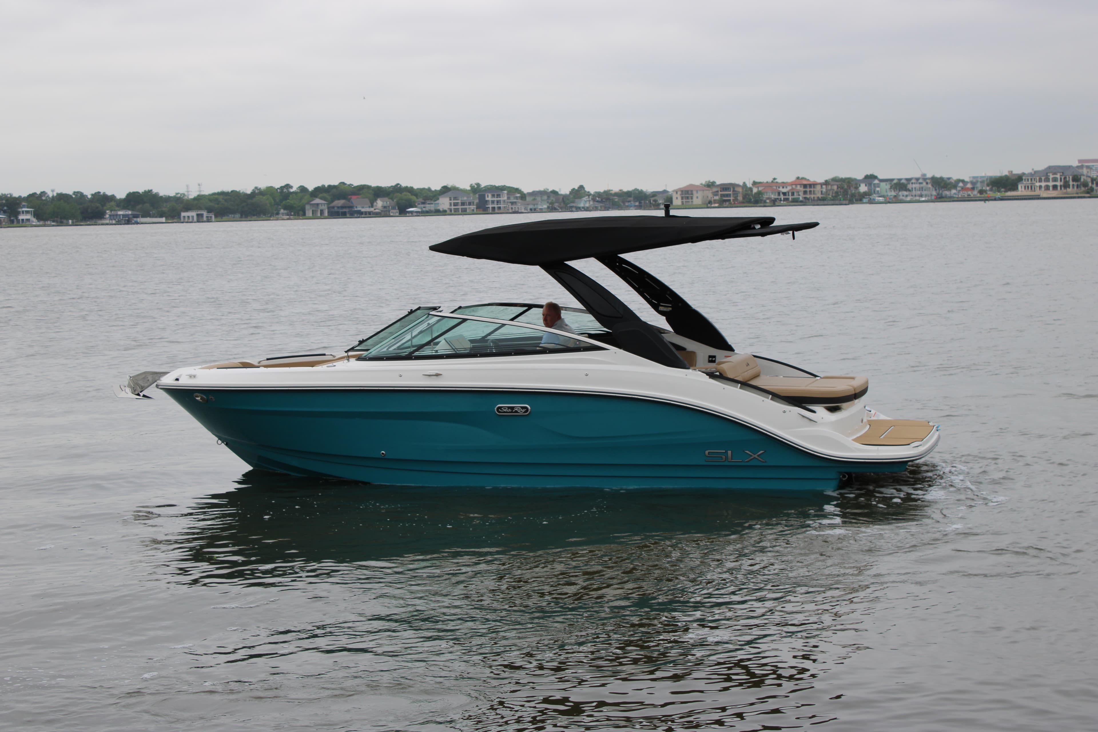 2026 Sea Ray SLX 260 for Sale in Seabrook, TX Bowrider