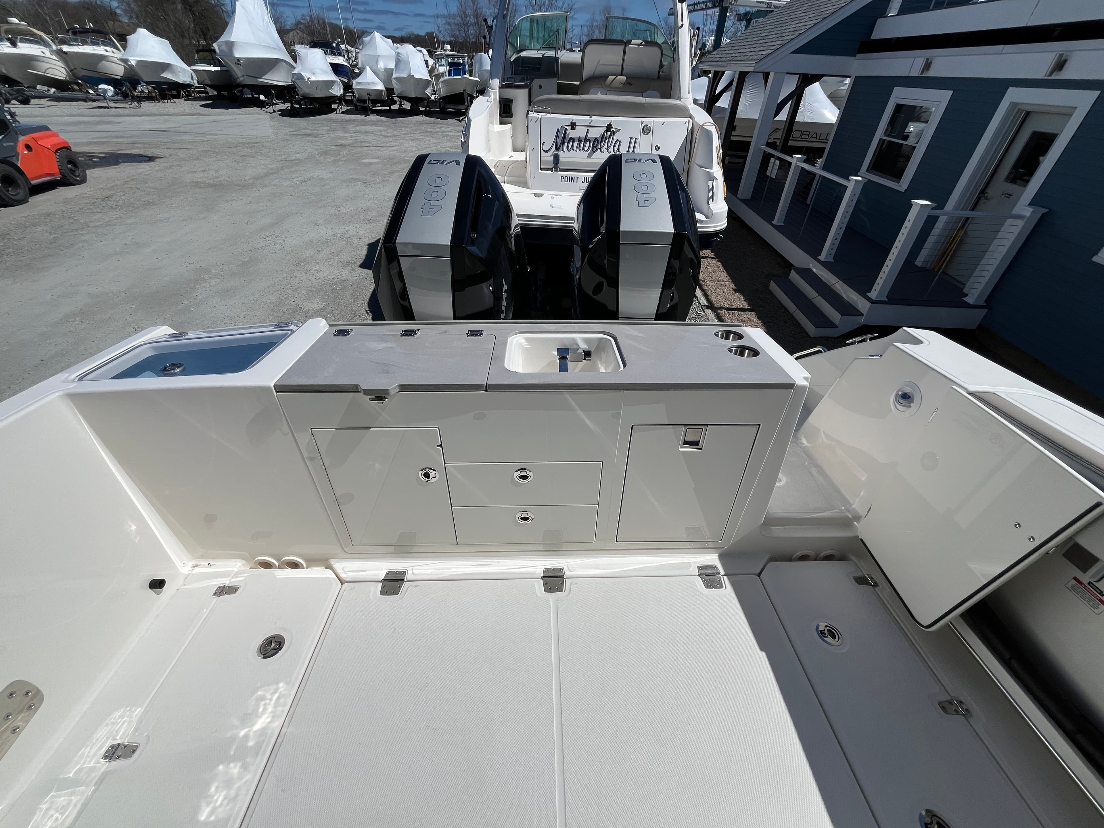 2026 Boston Whaler 330 Vantage for Sale in Wakefield, RI Dual Console 5