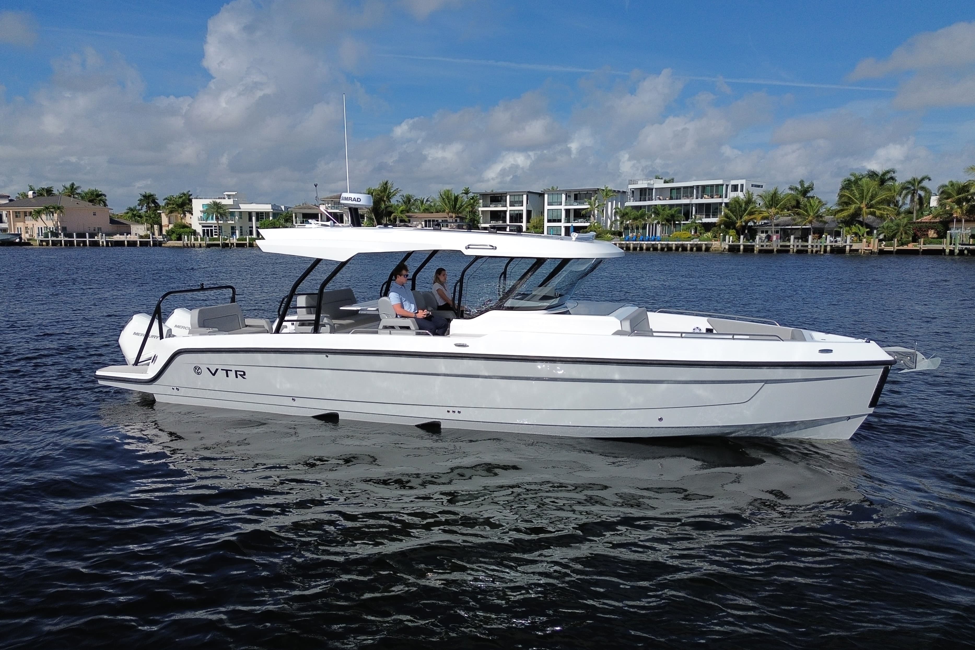 2026 Cruisers Yachts 38 VTR for Sale in Pompano Beach, Florida Sport Cruiser 2