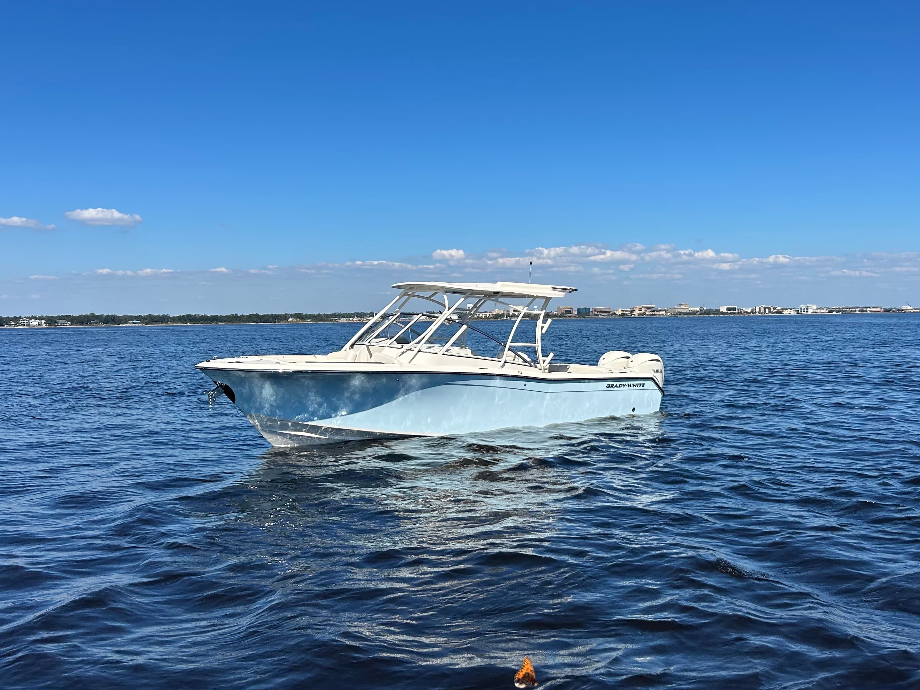 2027 Grady-White Boats Freedom 275 for Sale in Pensacola, Florida Bowrider 3