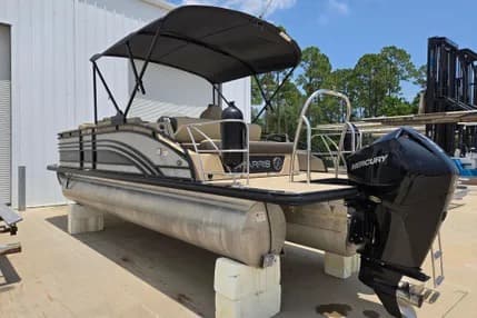 2022 Harris Solstice 230 for Sale in Gulf Shores, AL Pontoon Boats 4