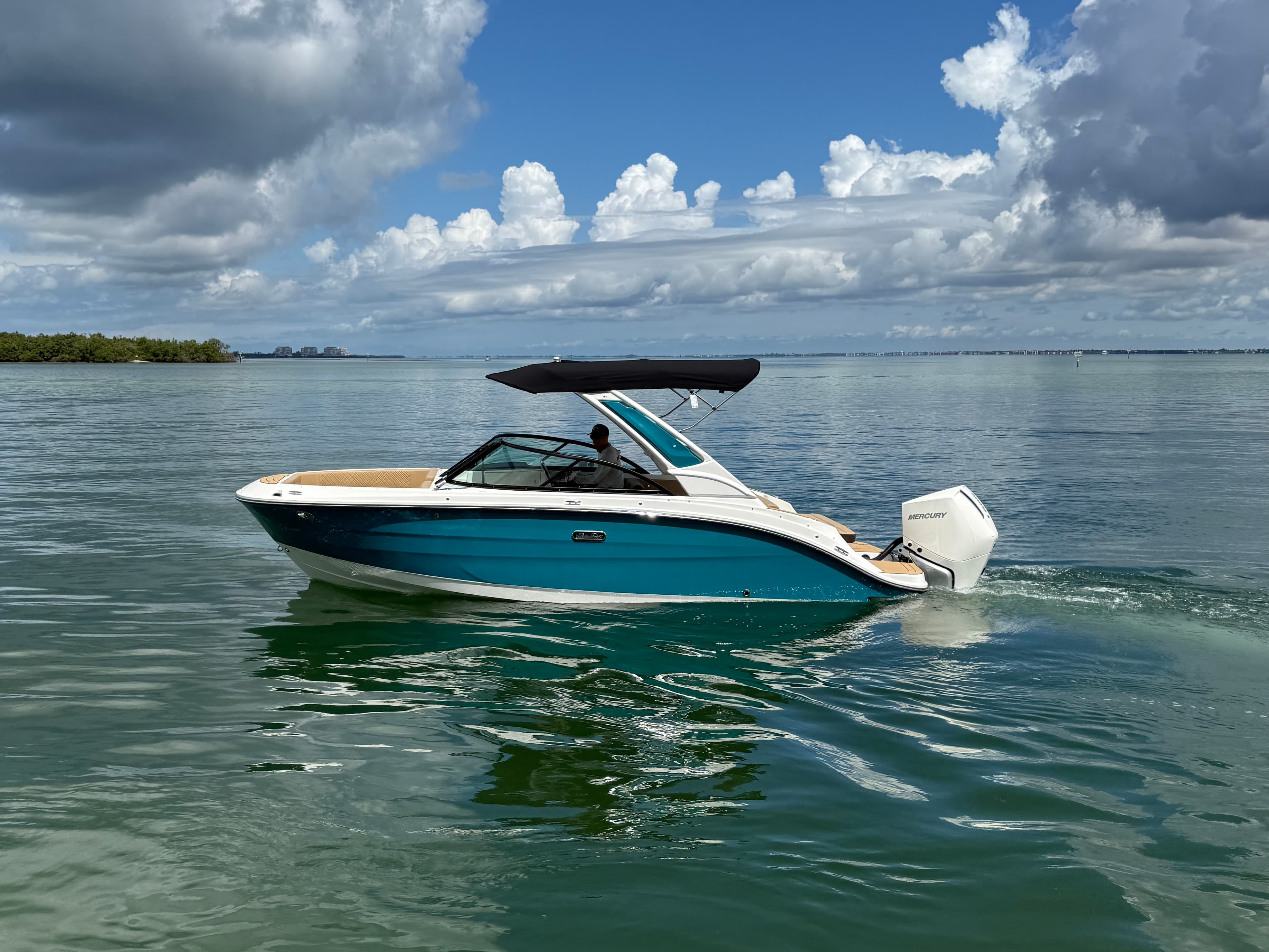 2026 Sea Ray SDX 230 Outboard for Sale in Sarasota, FL Bowrider