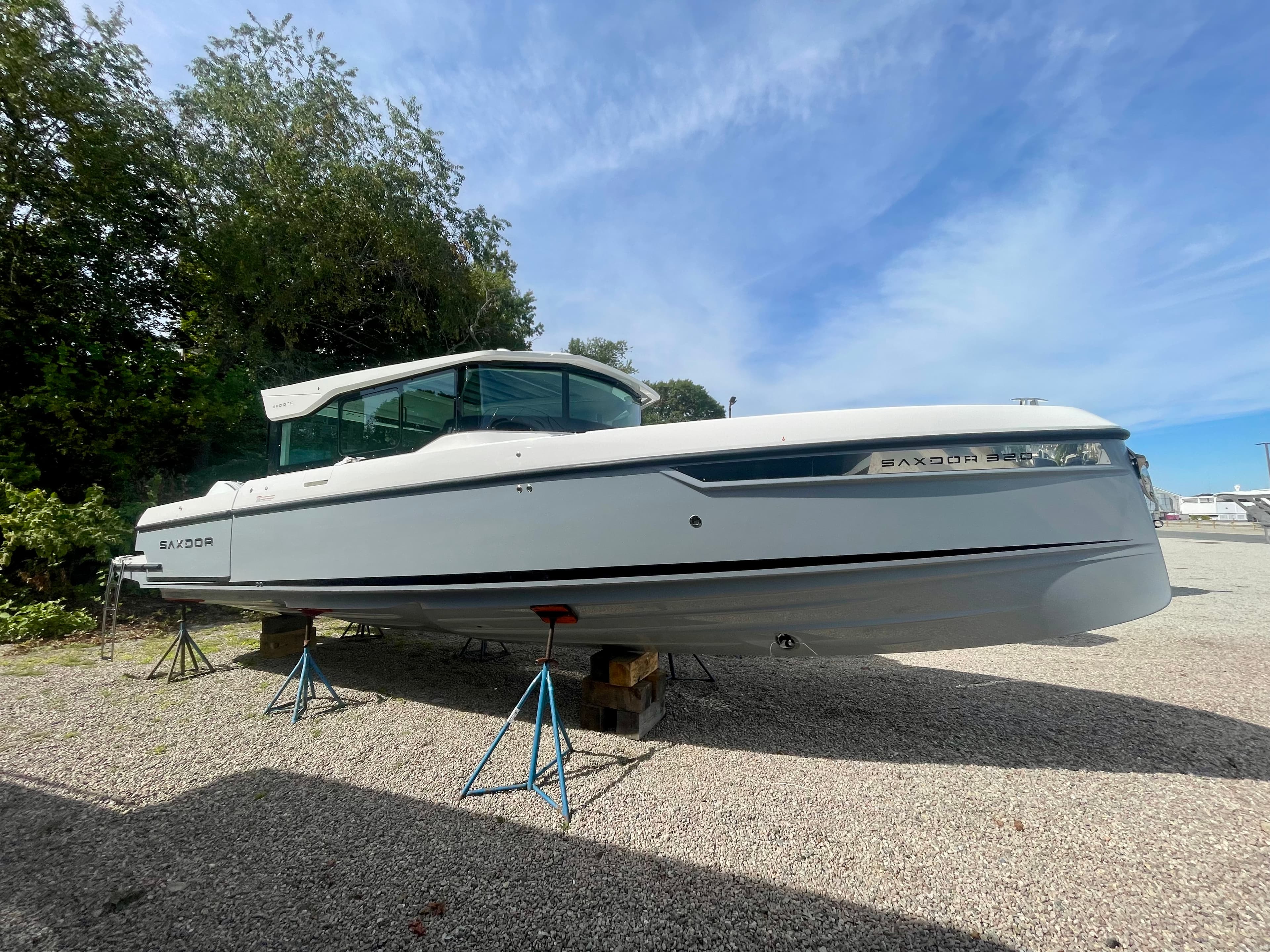 2026 Saxdor 320 GTC for Sale in Huntington, NY Pilothouse