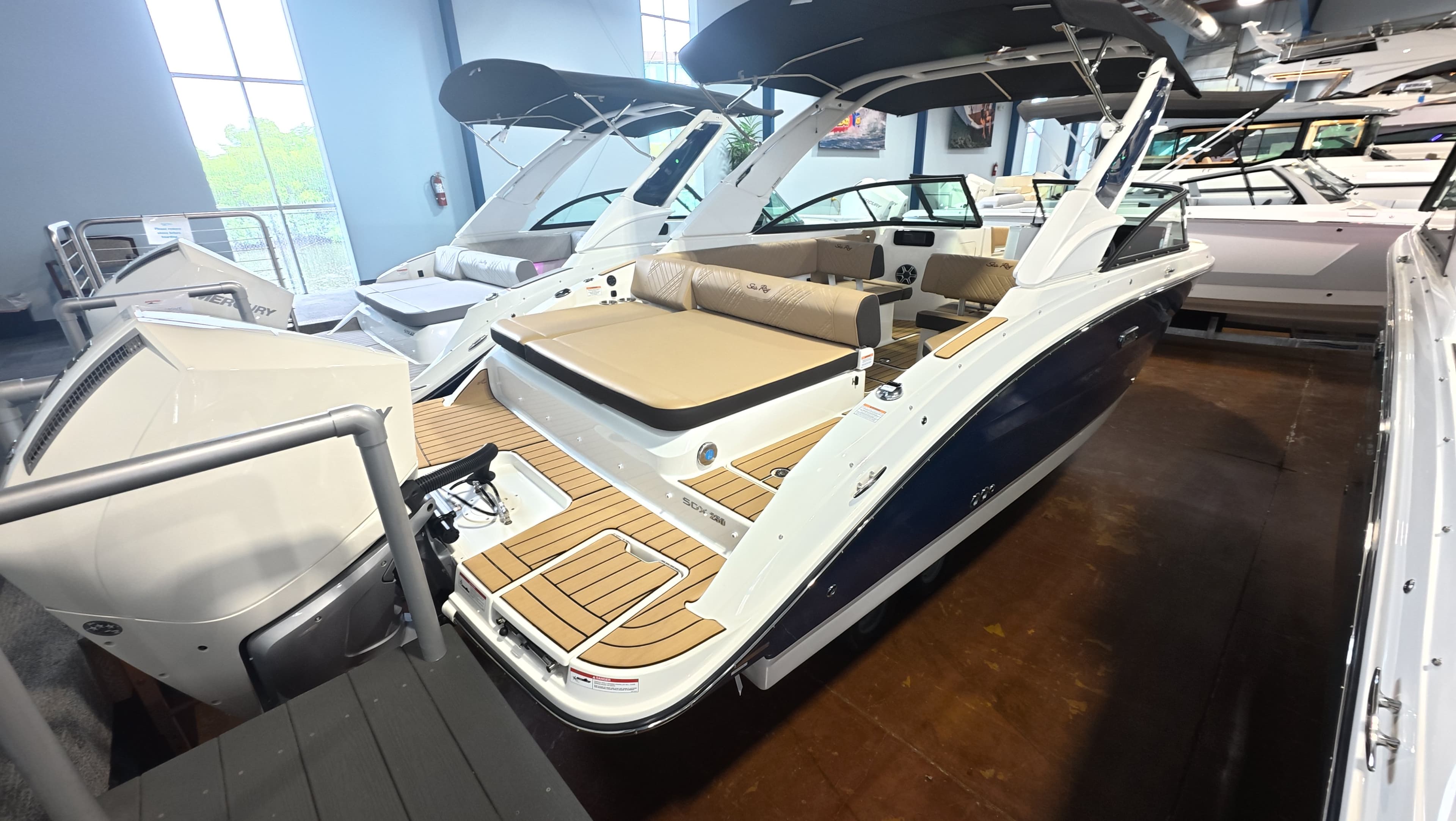2027 Sea Ray SDX 250 Outboard for Sale in Clearwater, Florida Bowrider