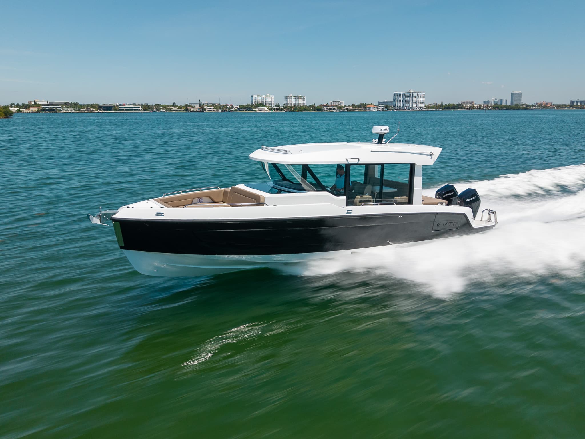 2026 Cruisers Yachts 38 VTR EC for Sale in Miami, FL Sport Cruiser