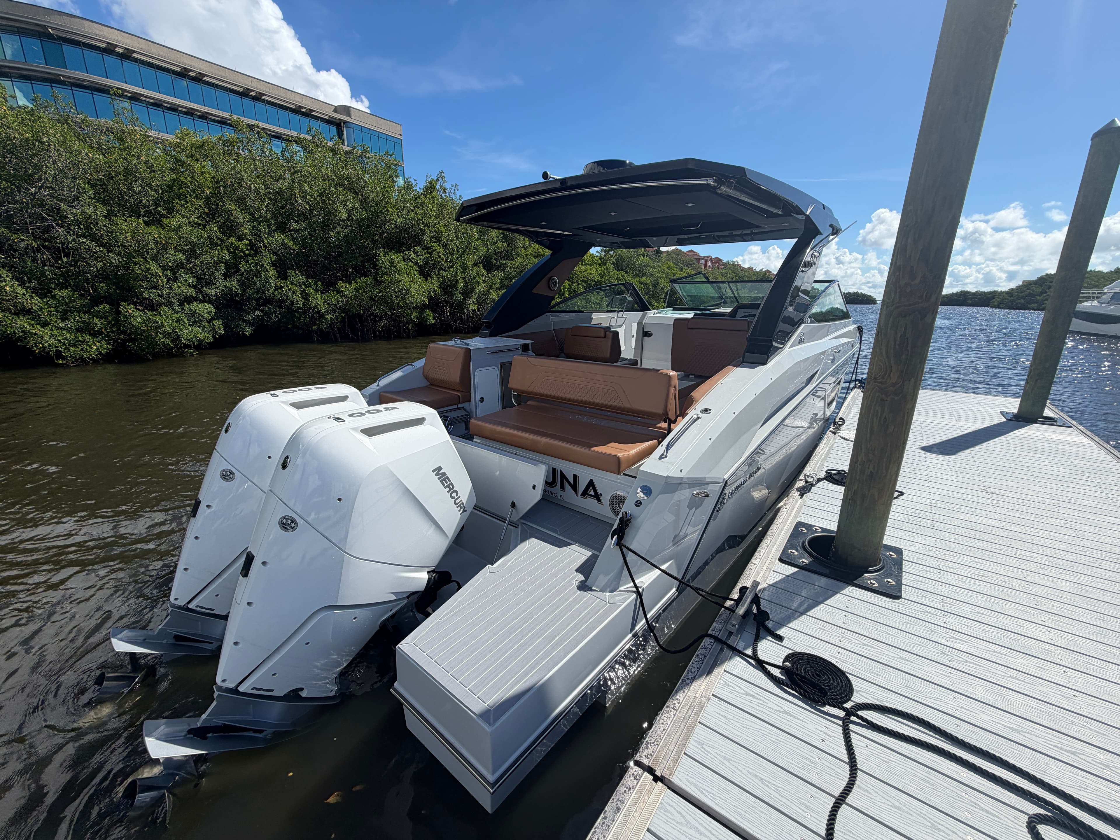 2024 Cruisers Yachts 34 GLS OB for Sale in Clearwater, Florida Sport Cruiser 3