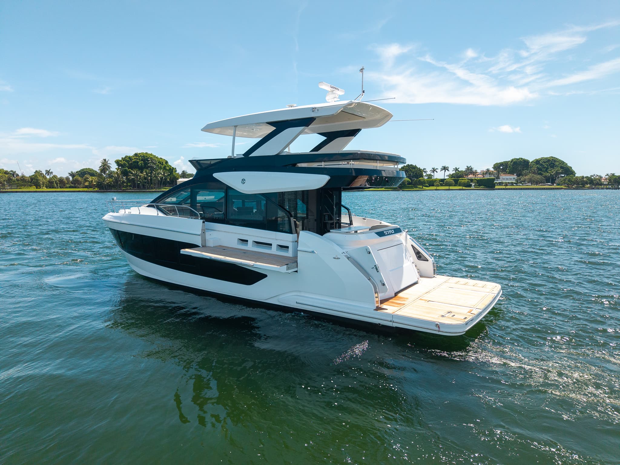 2026 Cruisers Yachts 57 FLY for Sale in Miami, FL Motor Yacht 4